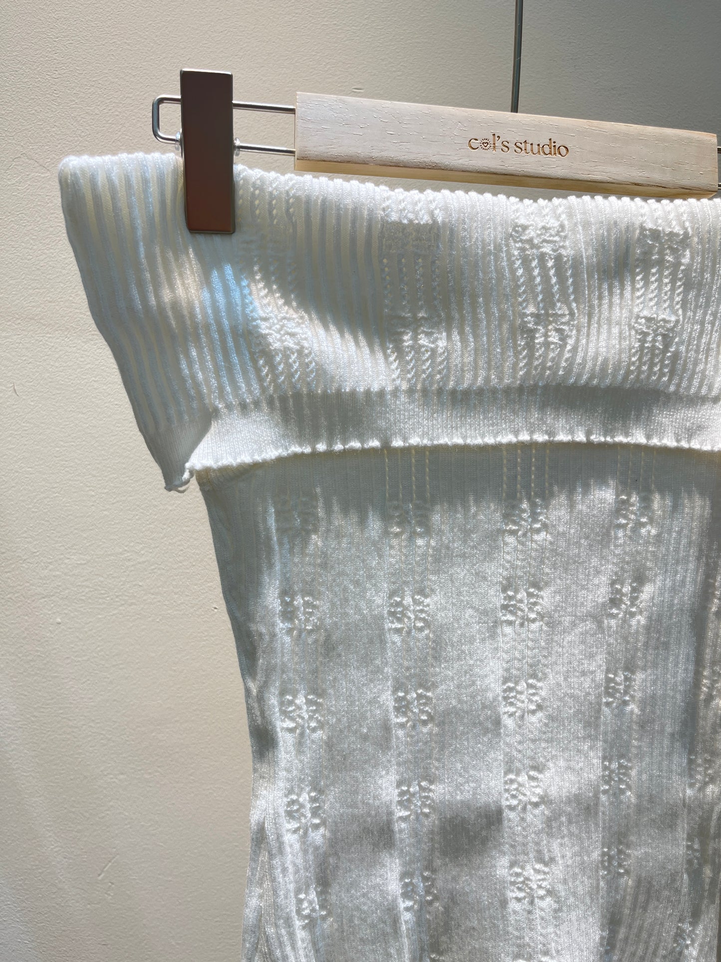 KNITTED OFF SHOULDER TOP