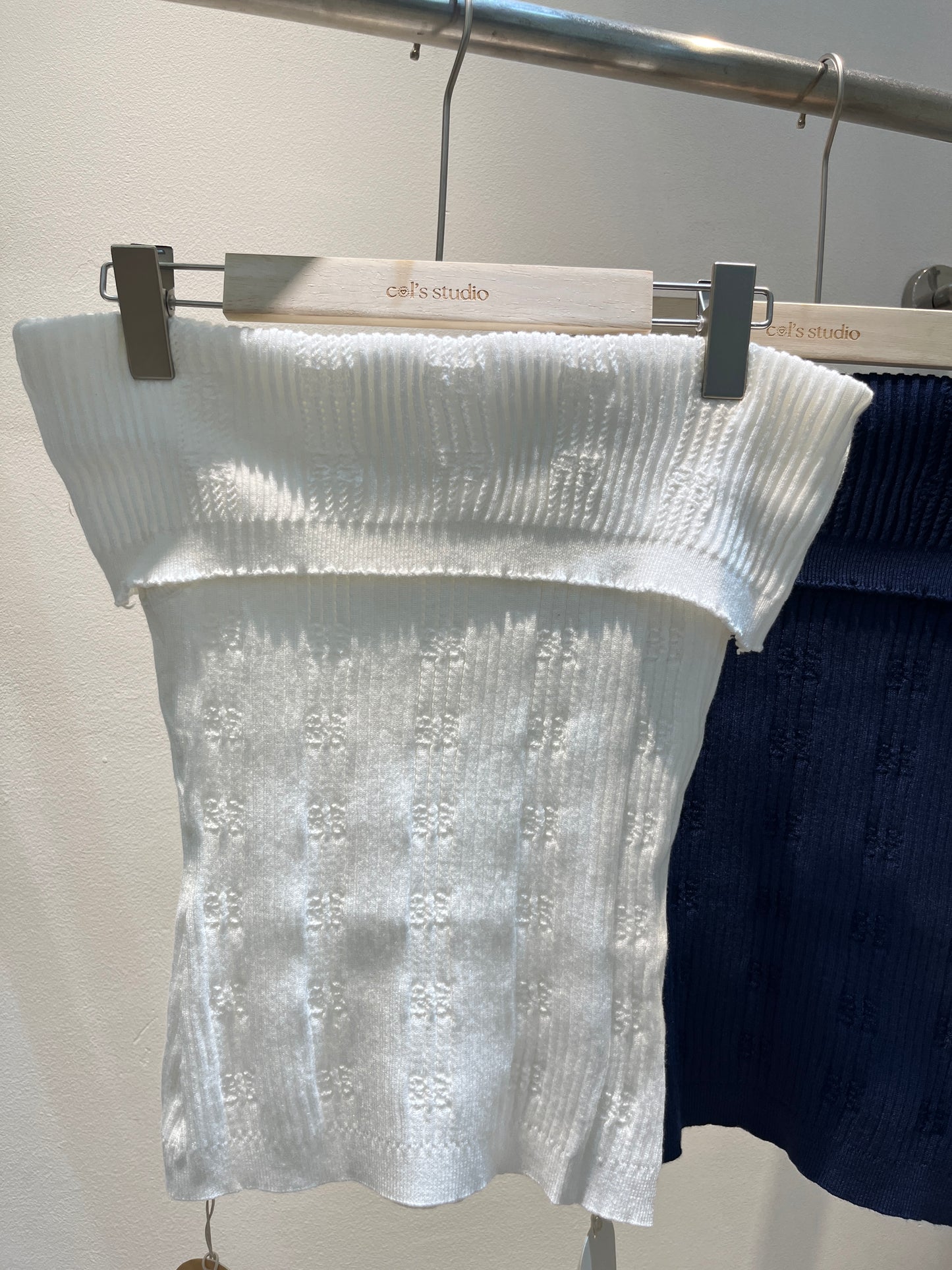 KNITTED OFF SHOULDER TOP