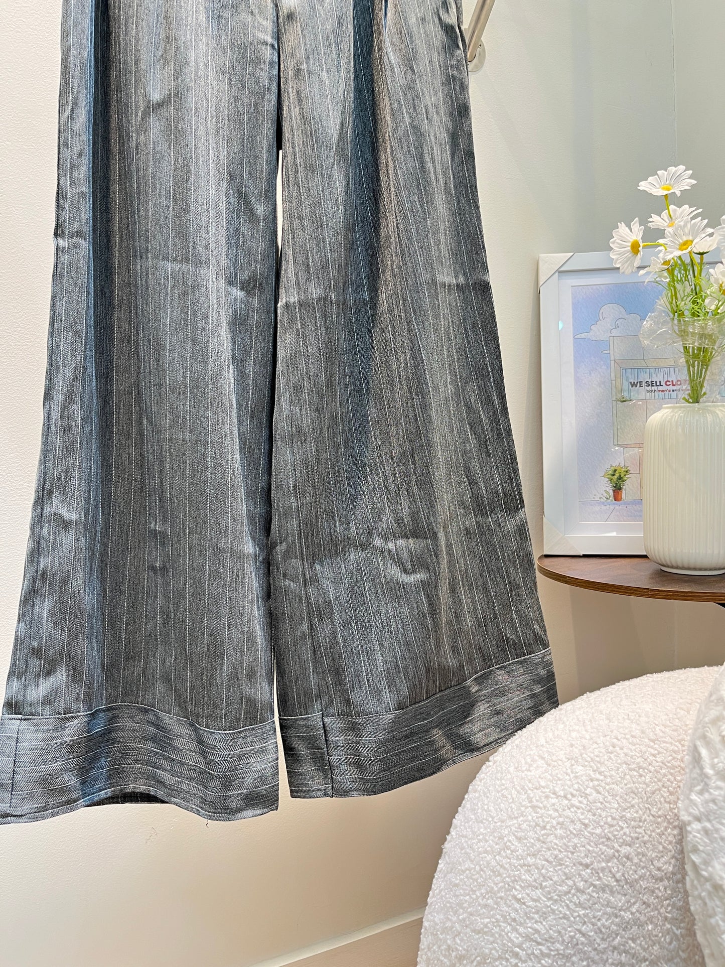 GRAY STRIPES BOTTOMS