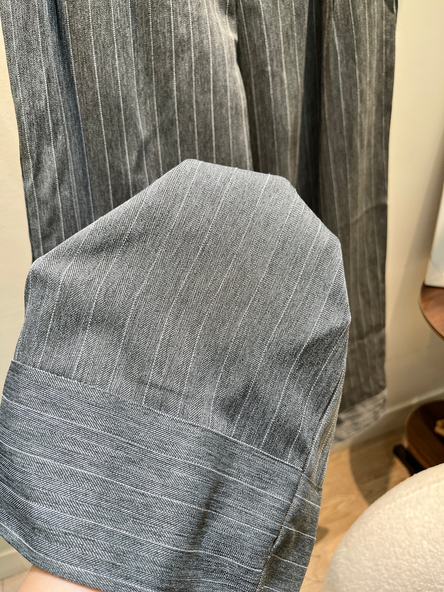 GRAY STRIPES BOTTOMS