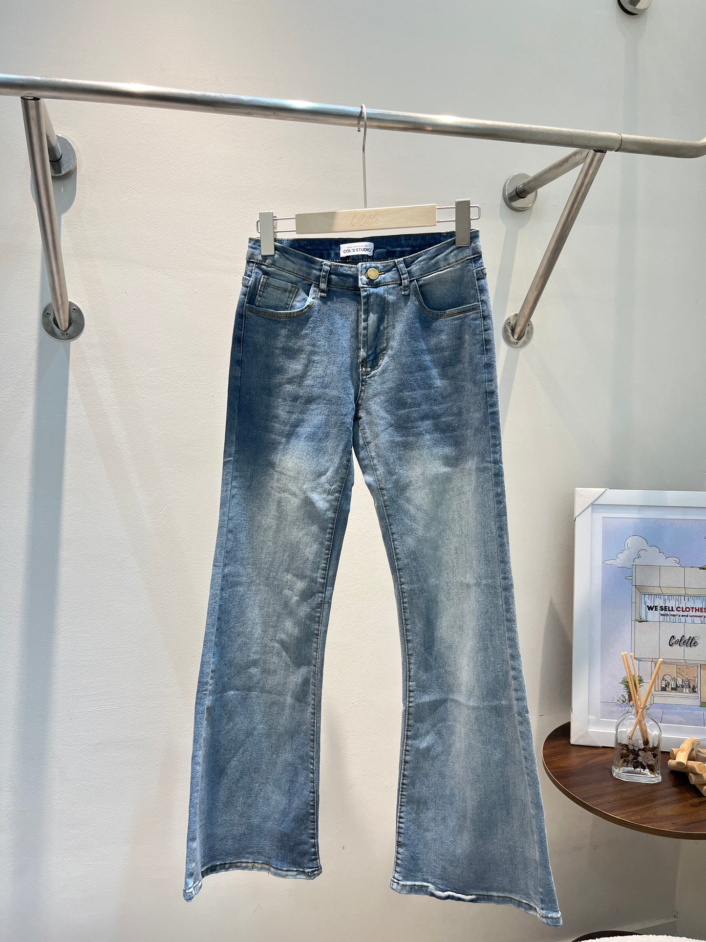 Light blue washed denim jeans