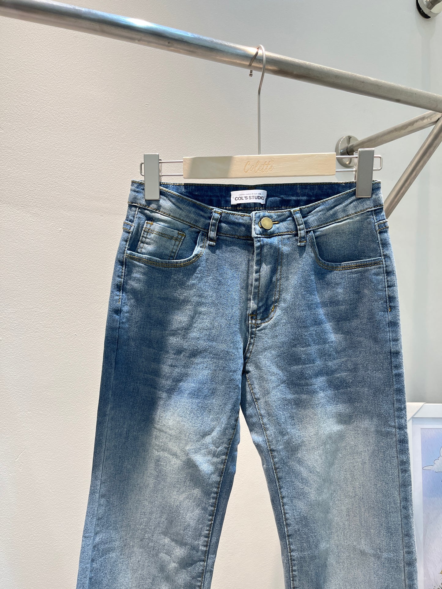 Light blue washed denim jeans