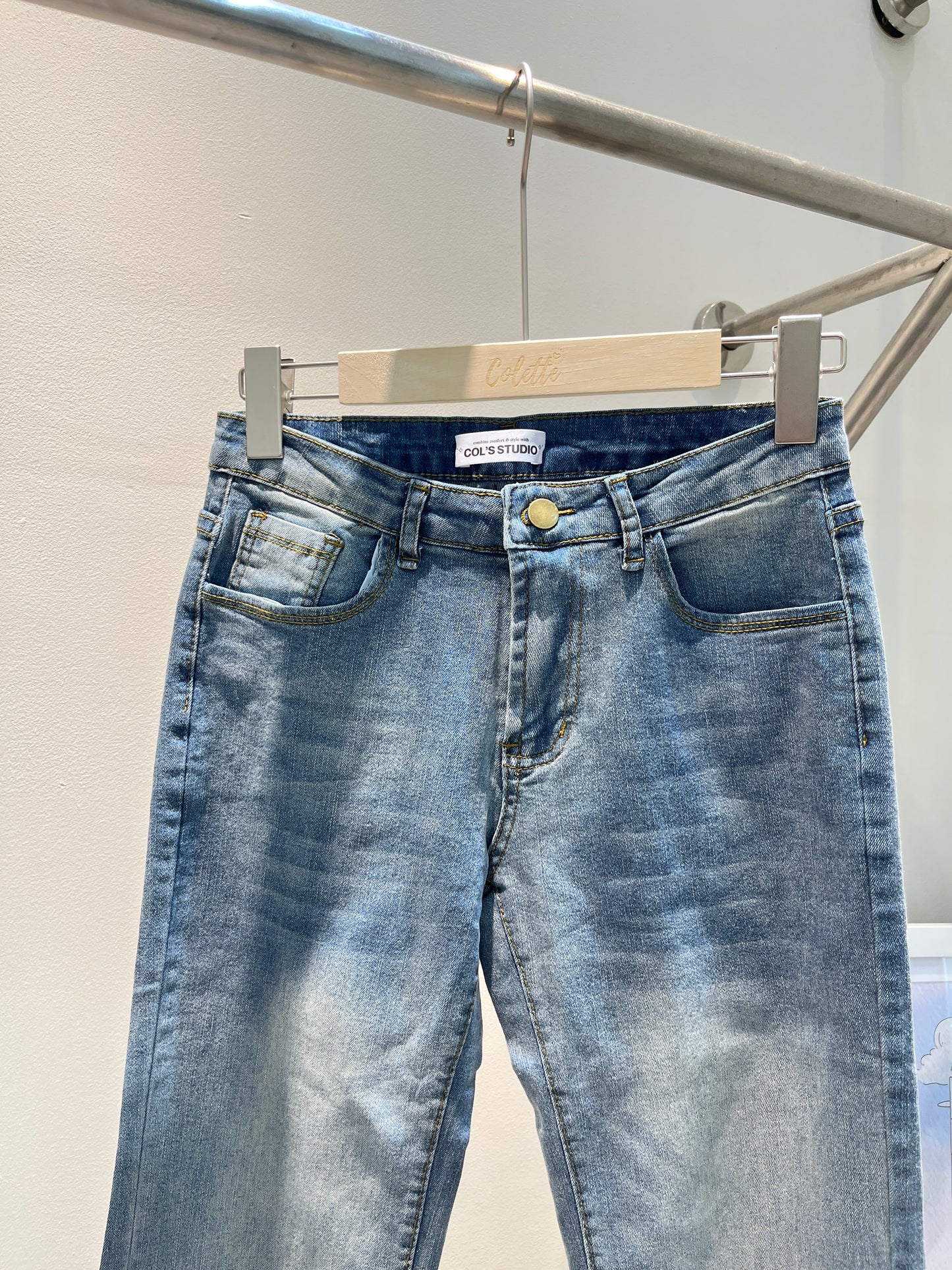 Light blue washed denim jeans