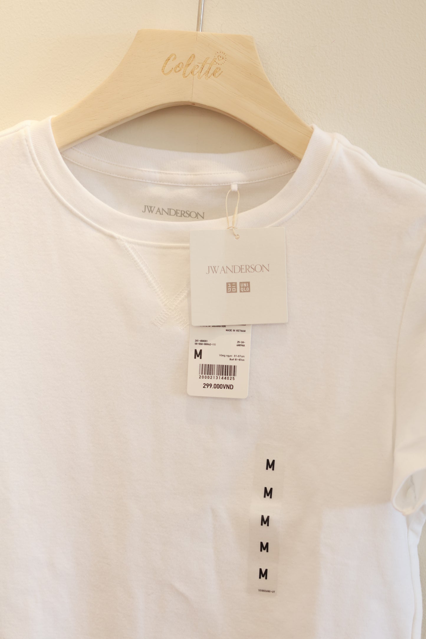JWA UNIQLO BABY TEE