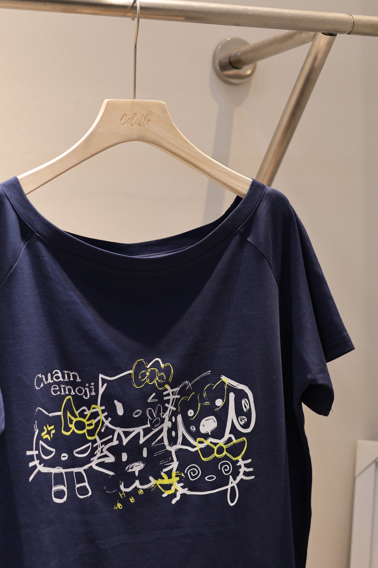 NAVY KITTY SHORT SLEEVE