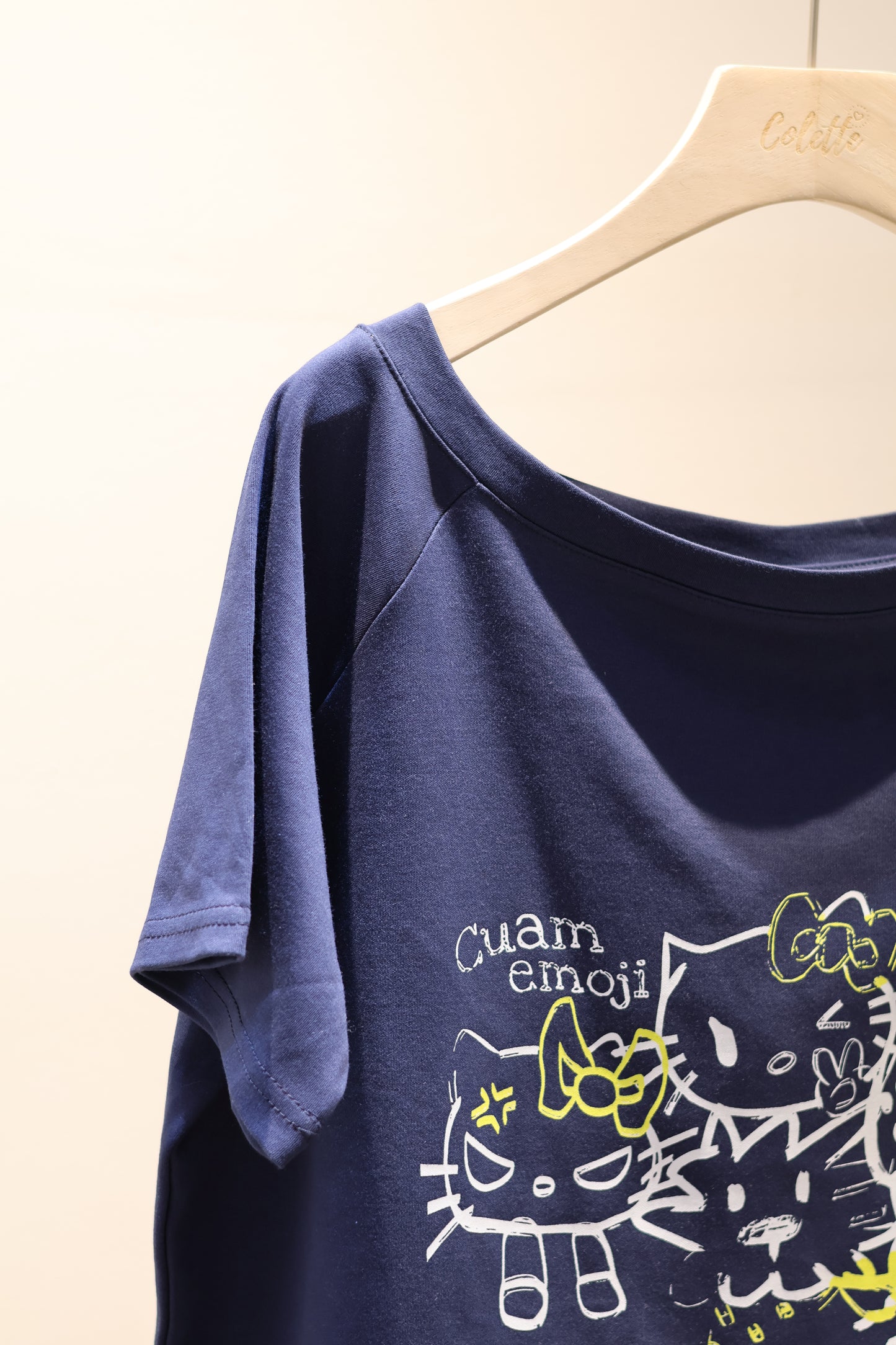 NAVY KITTY SHORT SLEEVE