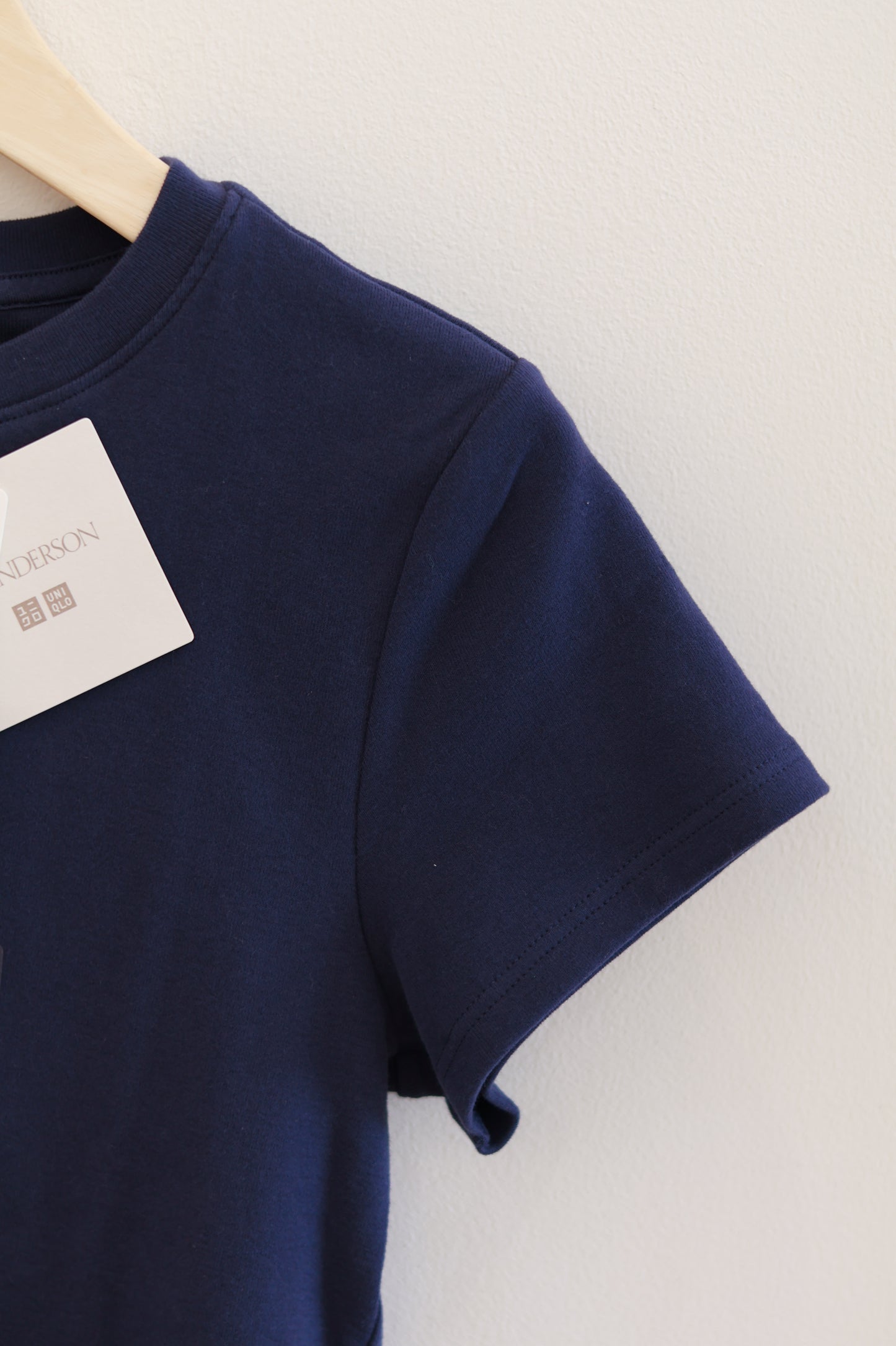 JWA UNIQLO BABY TEE