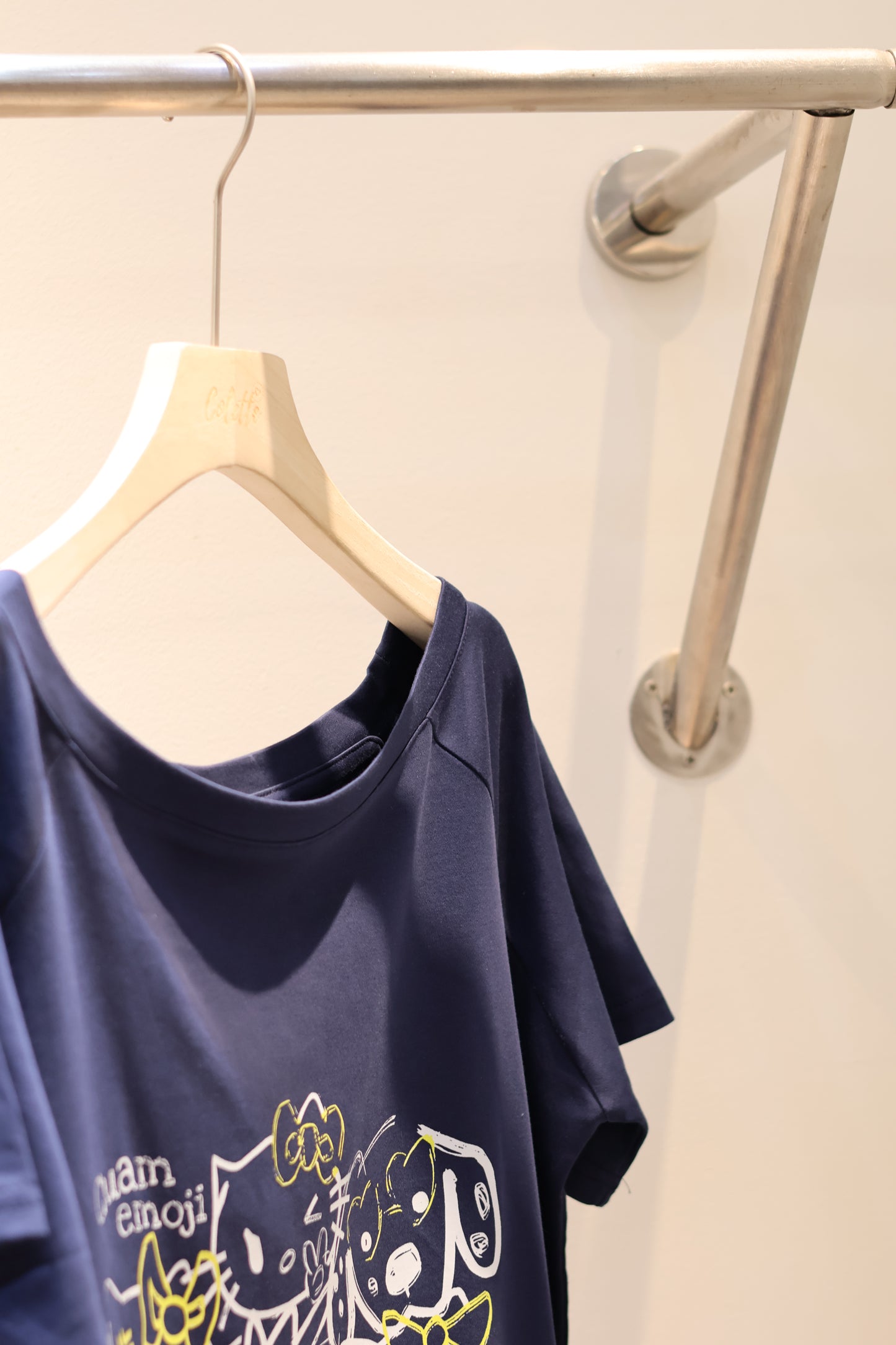 NAVY KITTY SHORT SLEEVE