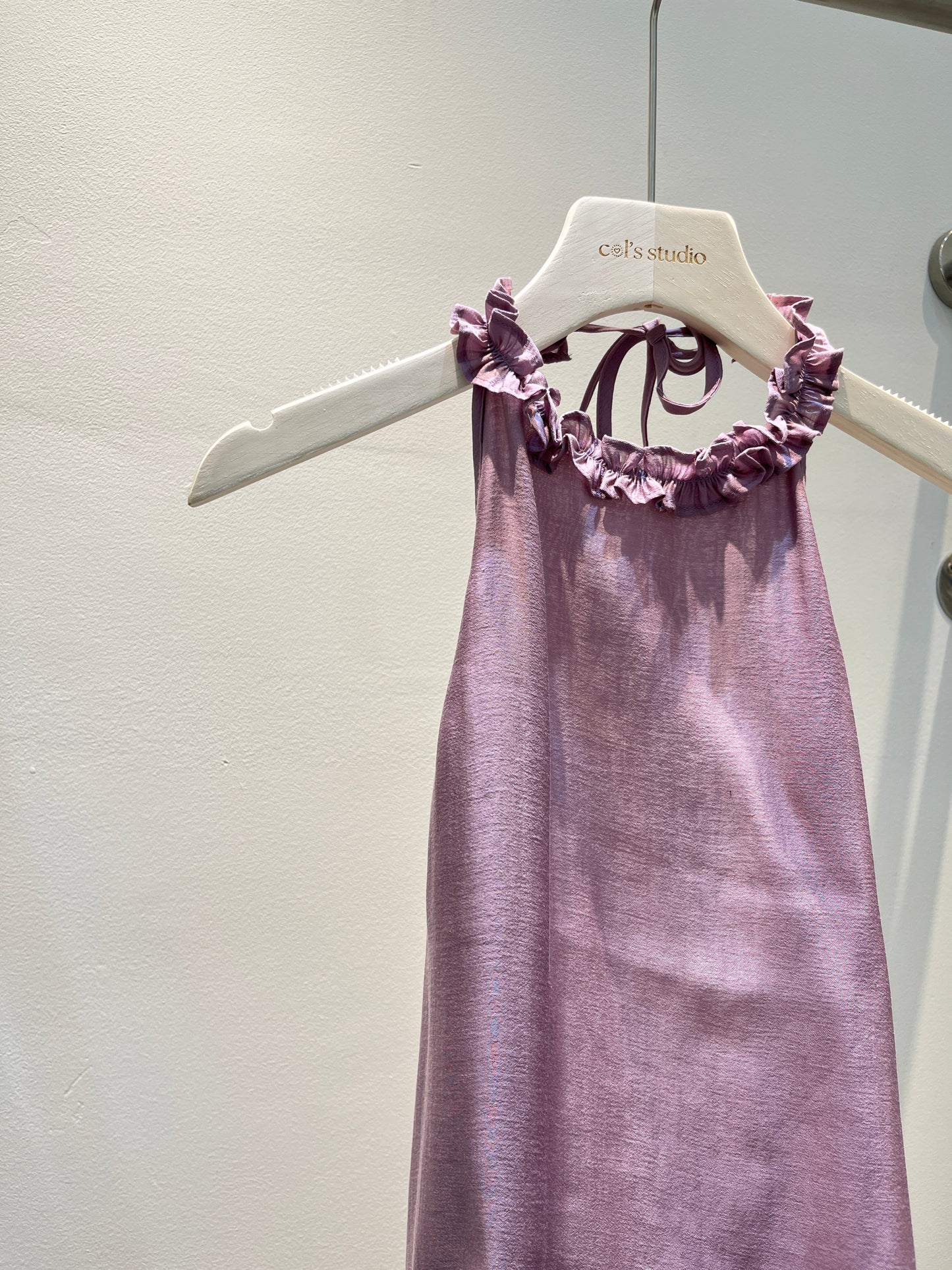 HALTER RUCHED NECK FLOWY TOP (PURPLE)