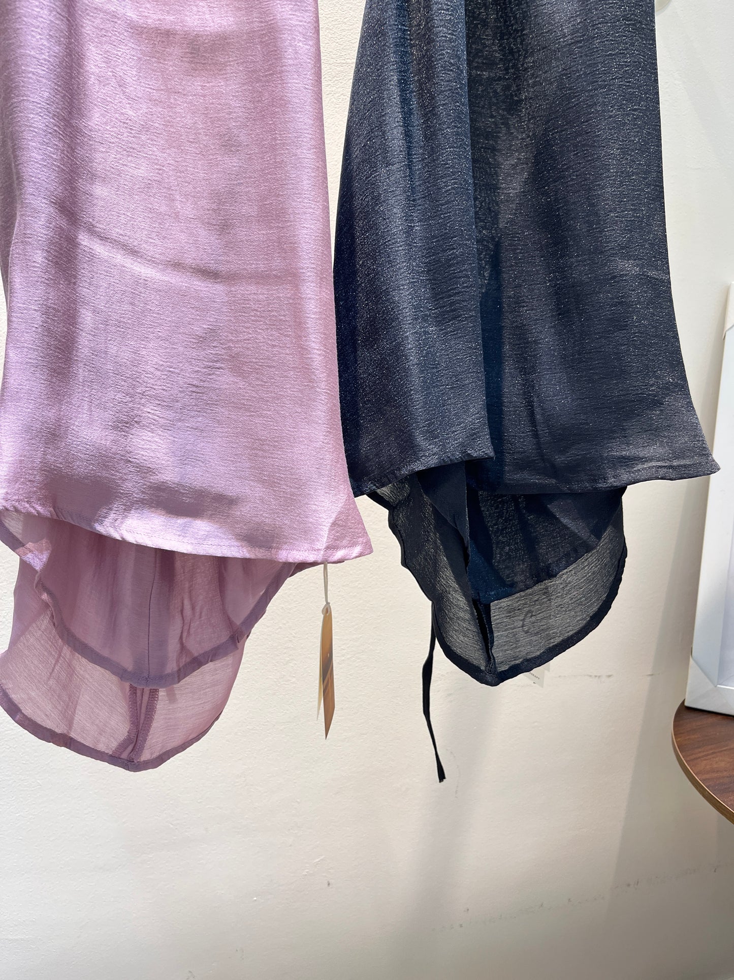 HALTER RUCHED NECK FLOWY TOP (PURPLE)