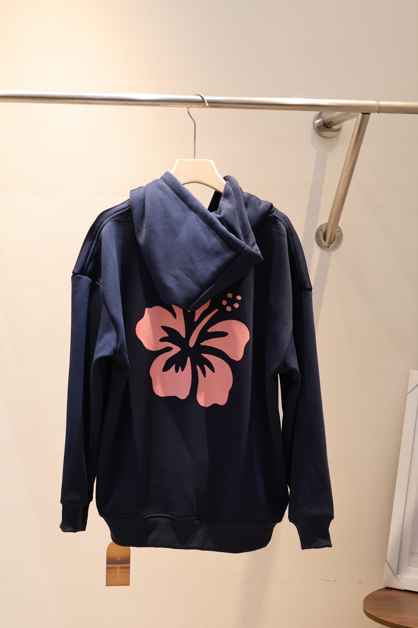 NAVY FLOWER PRINT HOODIE