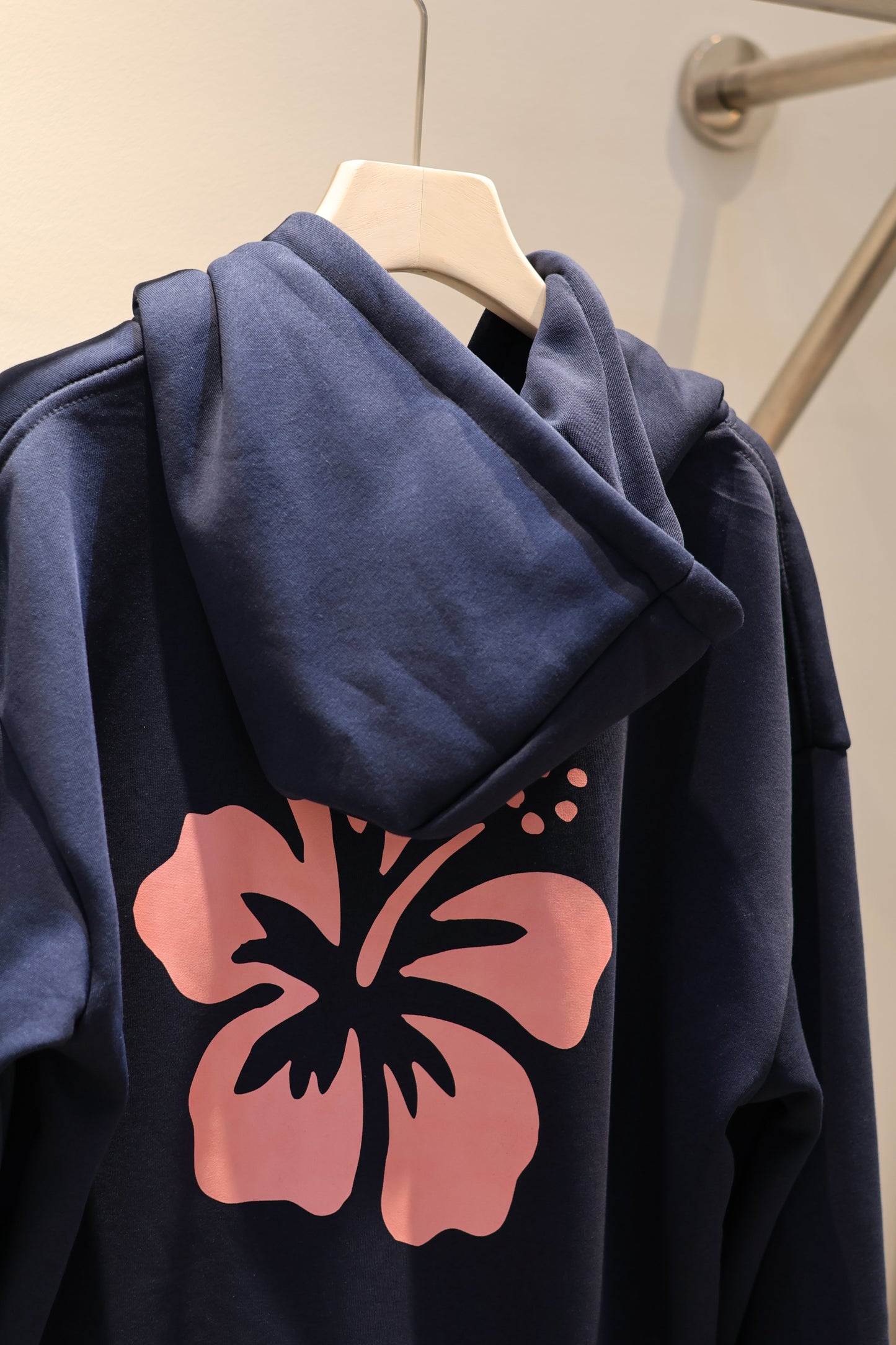 NAVY FLOWER PRINT HOODIE