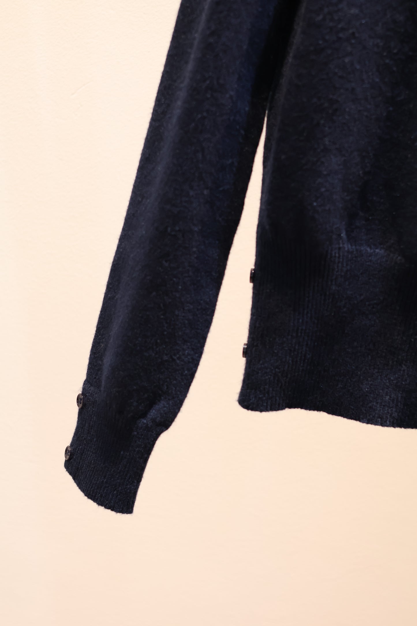 knitted tight long sleeve top