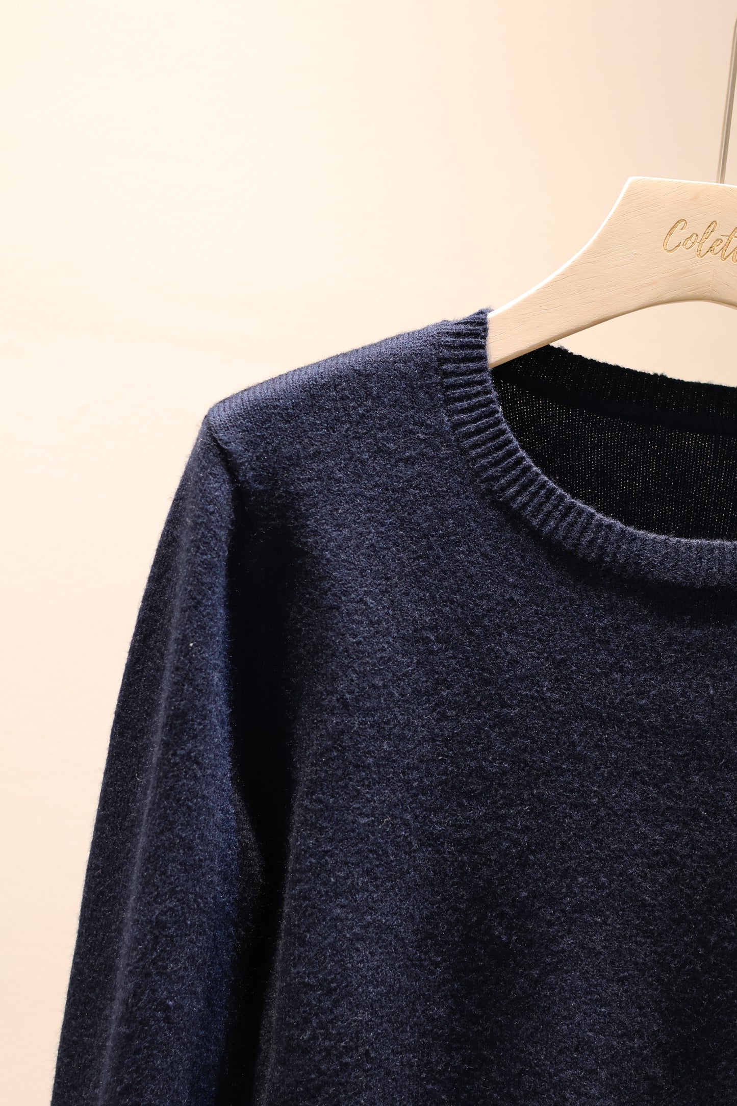 knitted tight long sleeve top