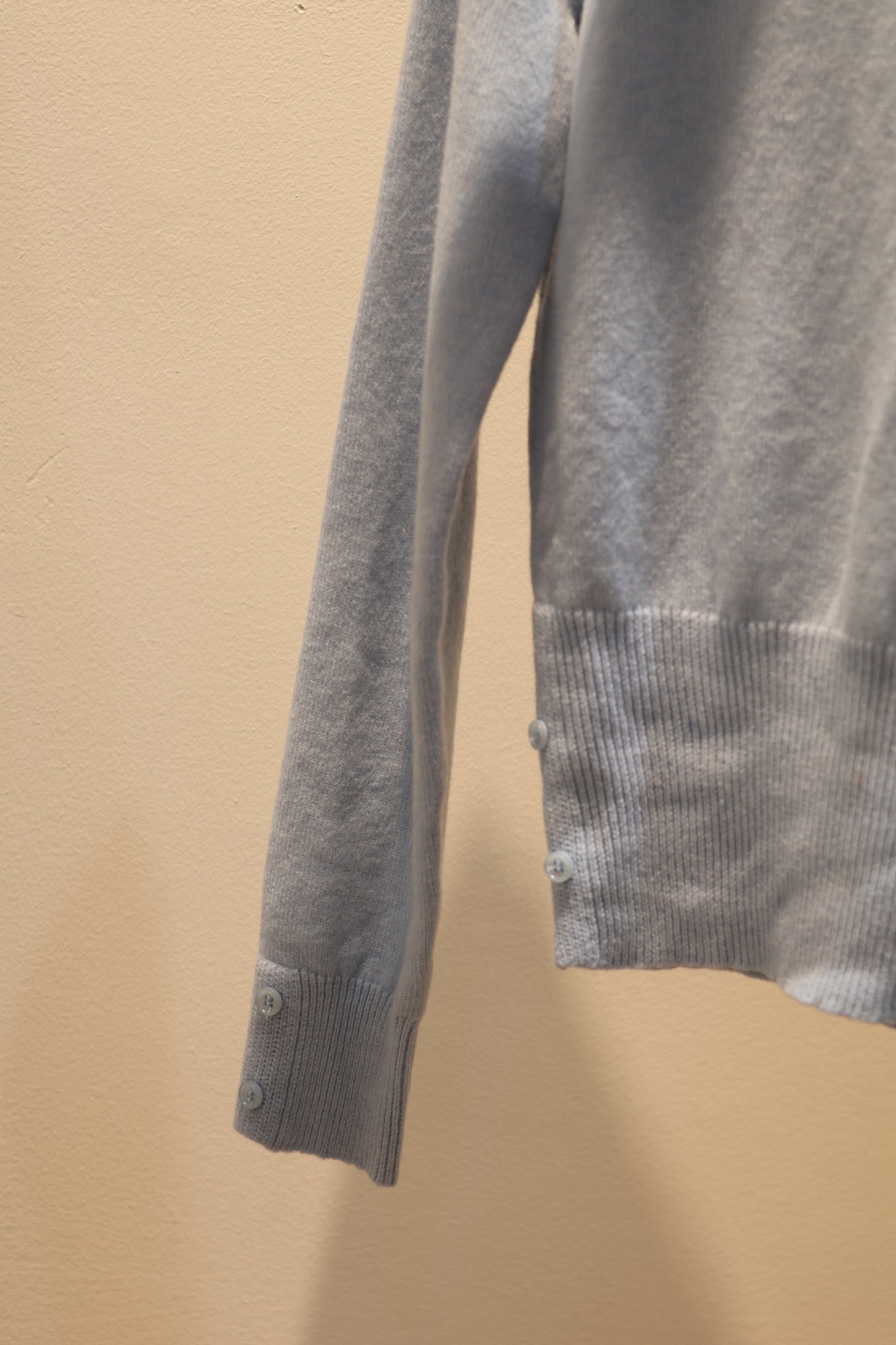 knitted tight long sleeve top