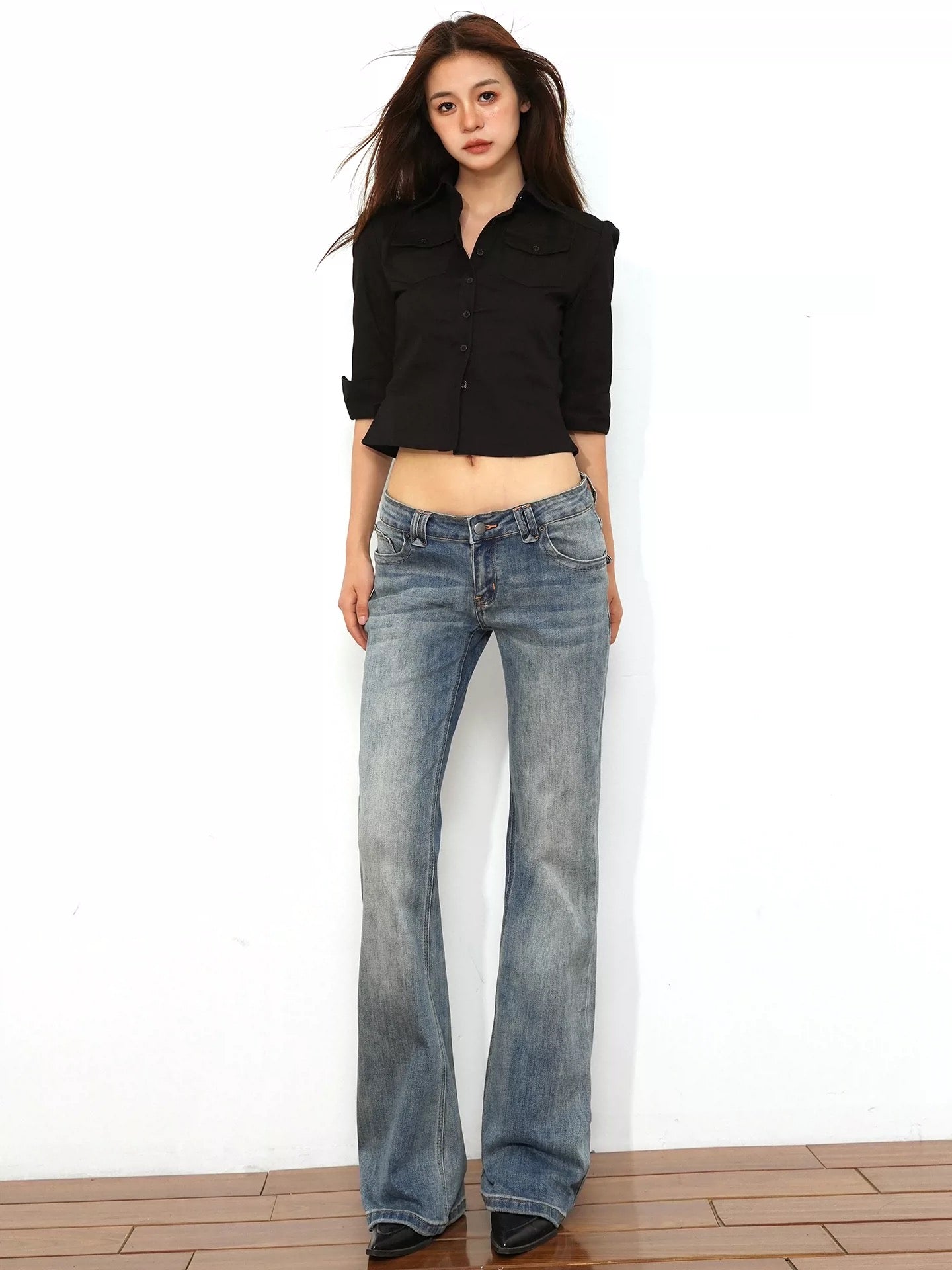 WASHED LOW RISE DENIM JEANS