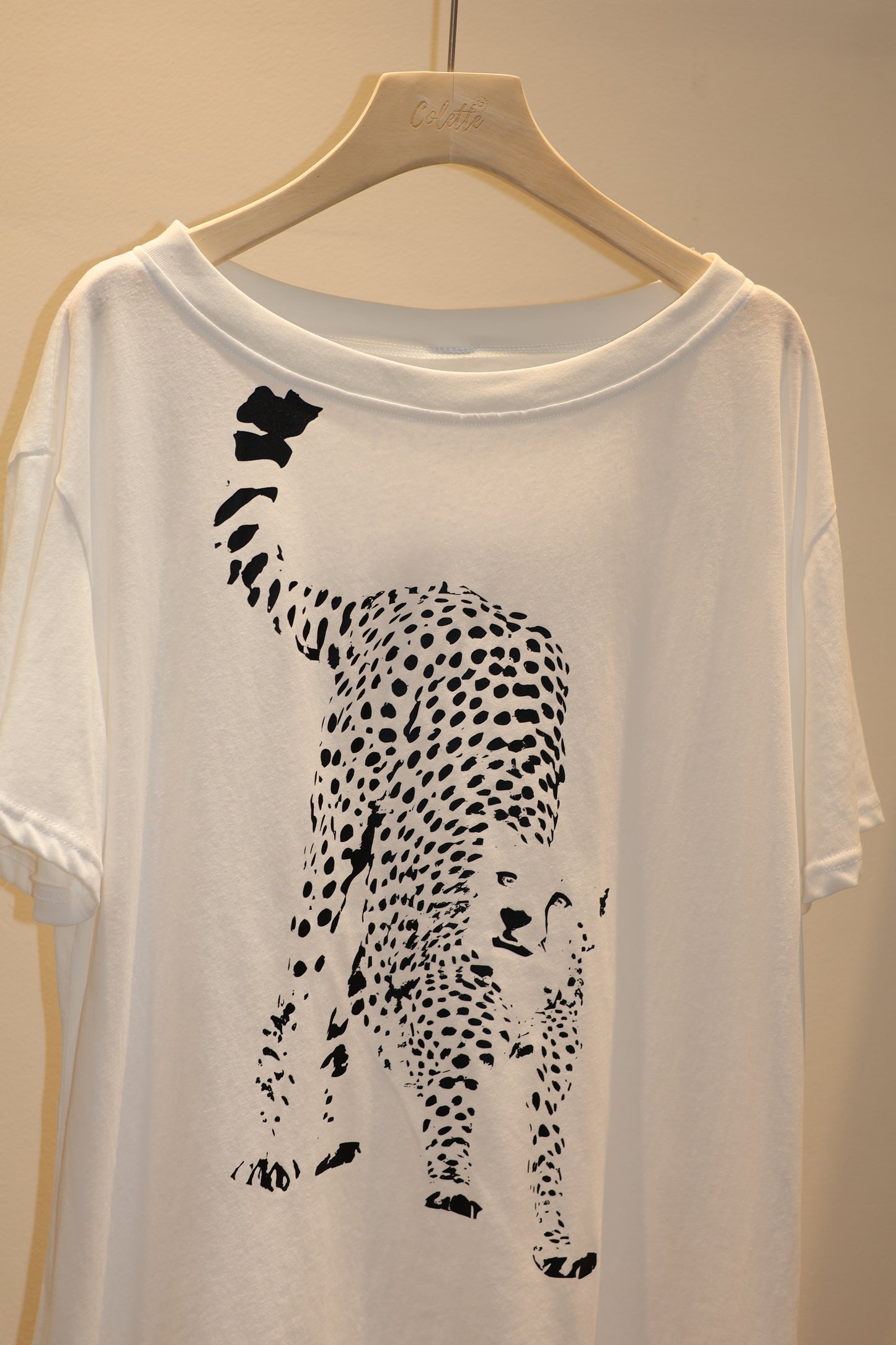 LEOPARD HALF SHOULDER TOP