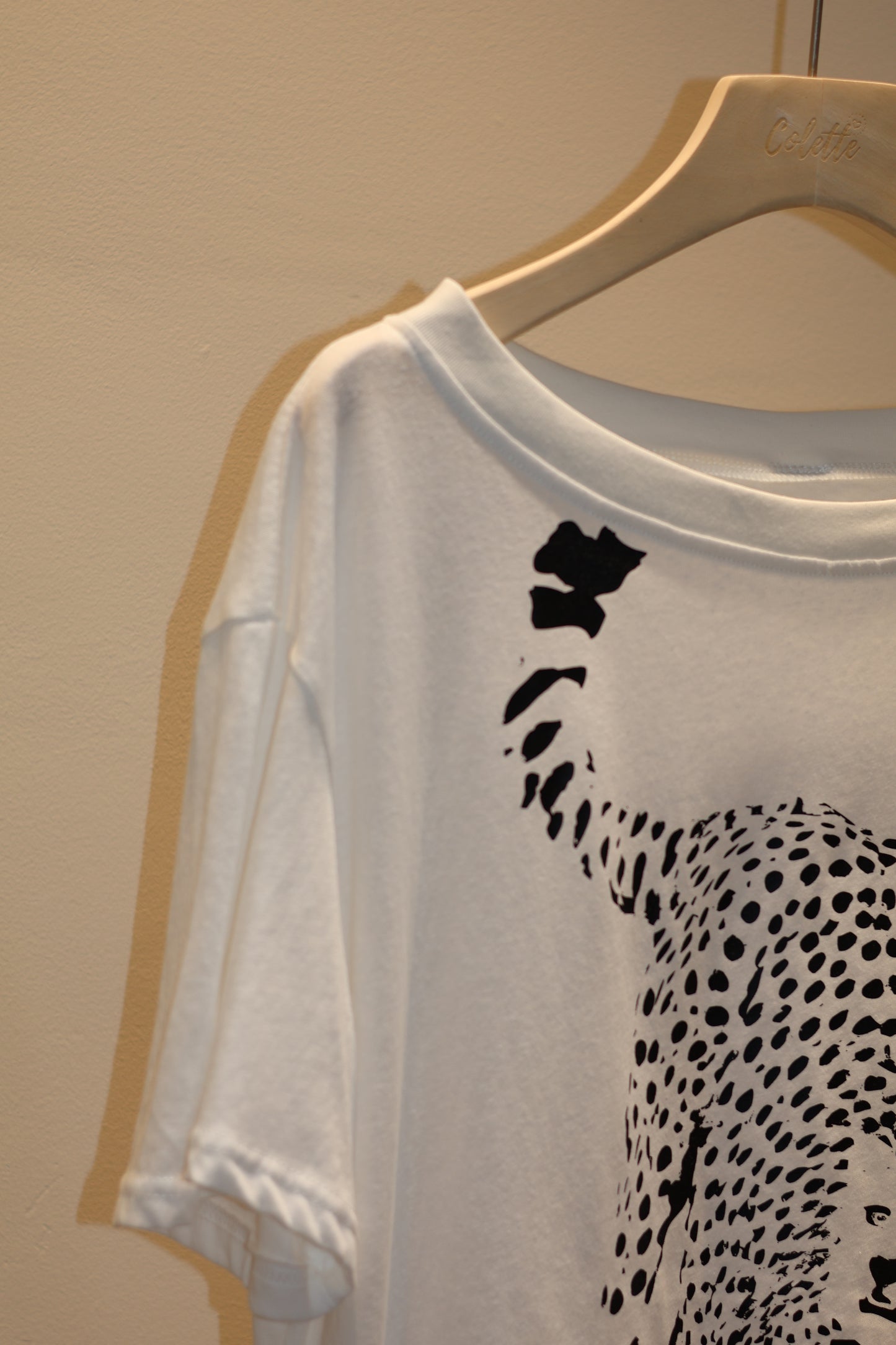 LEOPARD HALF SHOULDER TOP