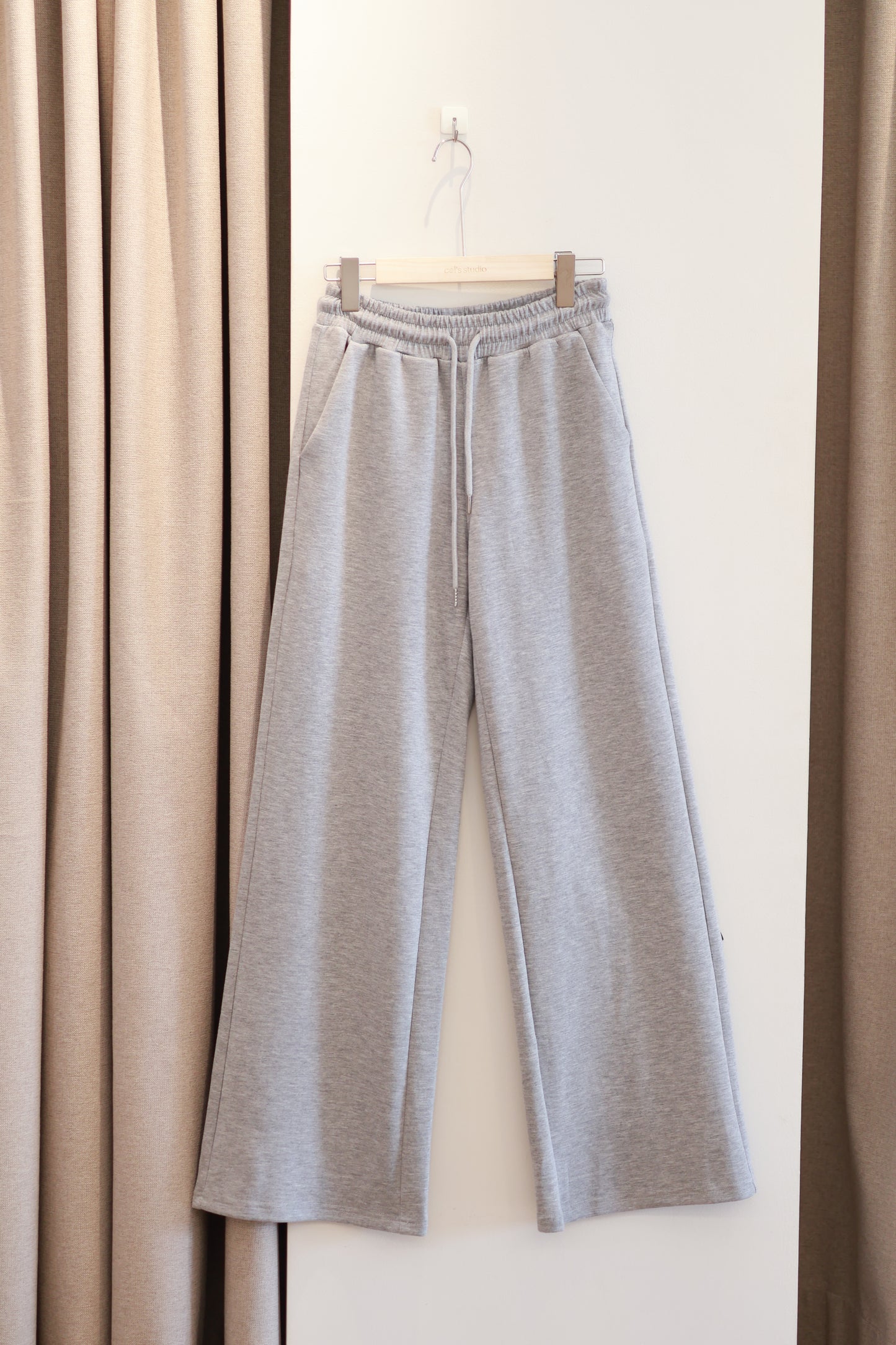 smooth flow baggy sweatpants