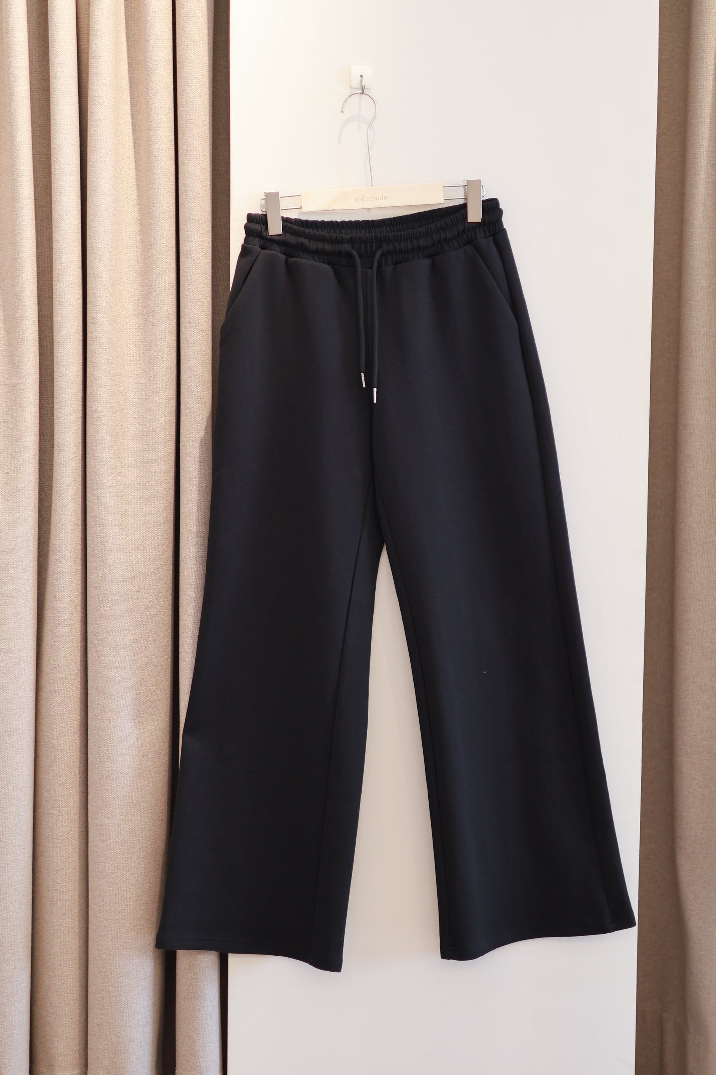 smooth flow baggy sweatpants
