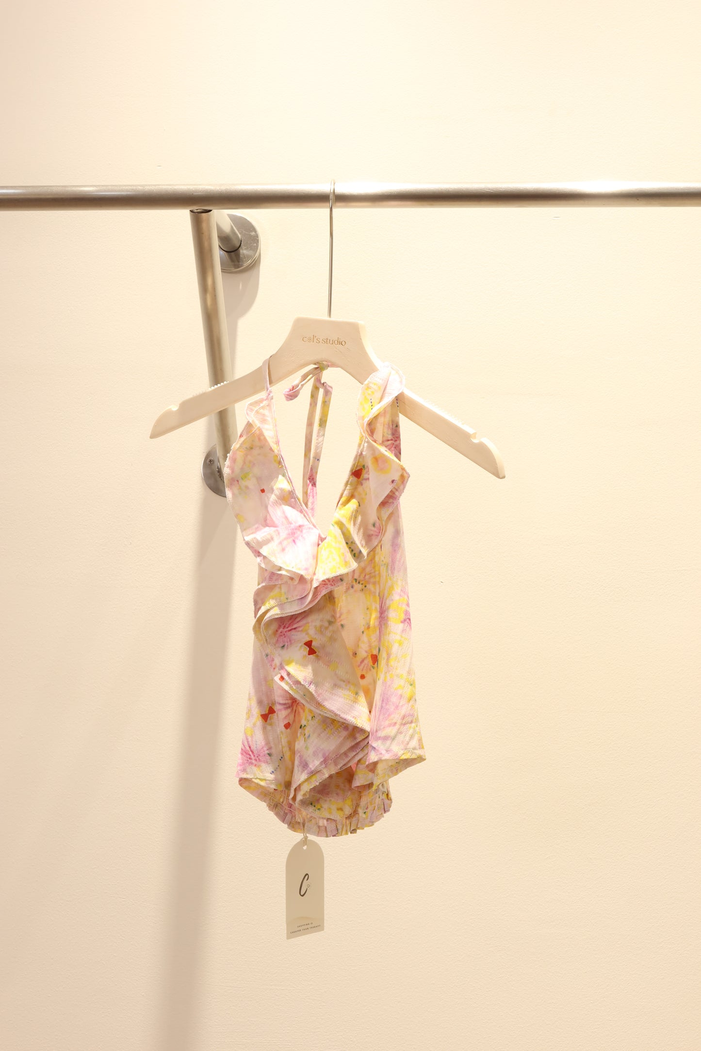 Floral prints ruffled halter