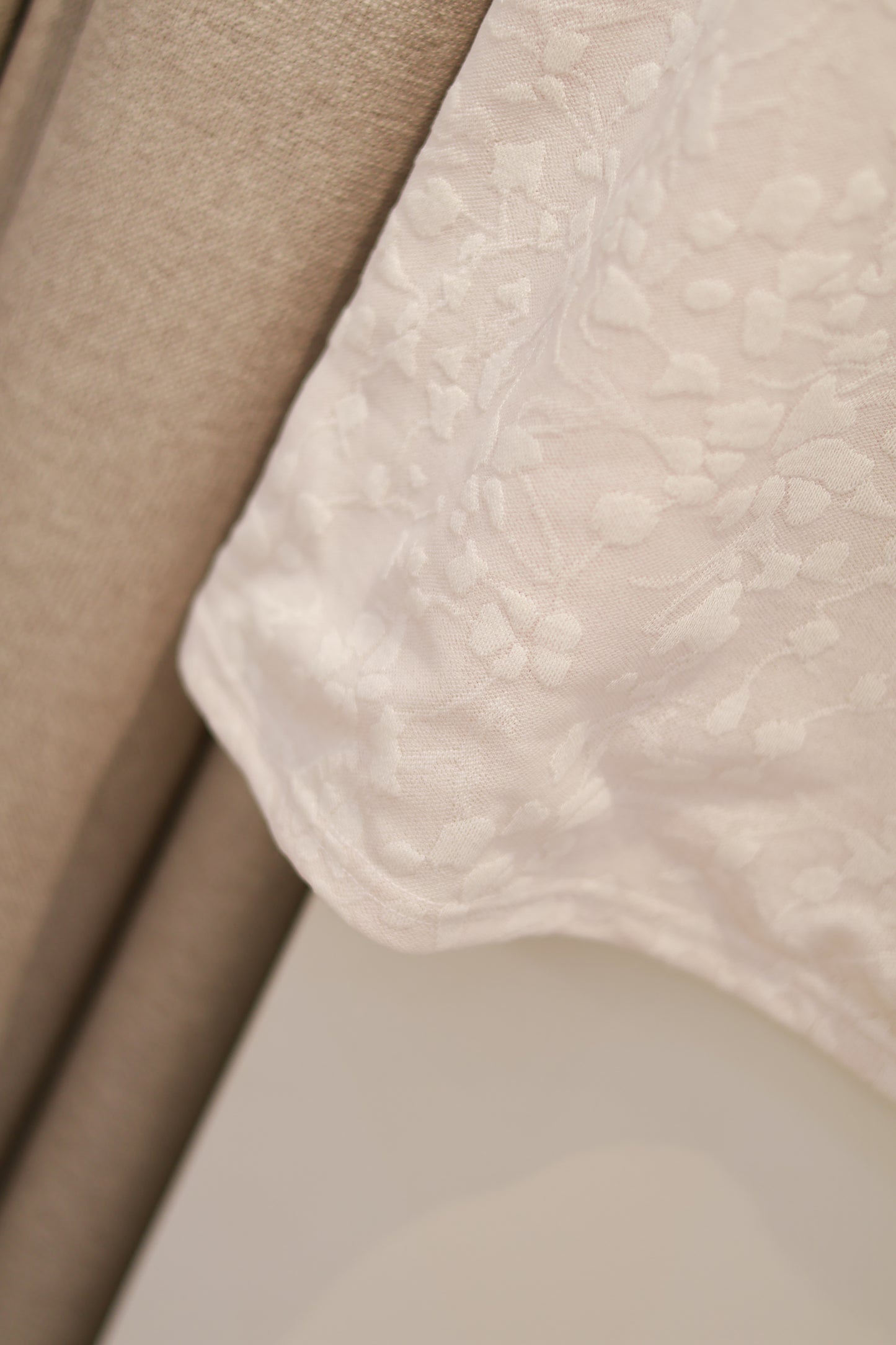 FLORAL BEIGE MIDI SKIRT