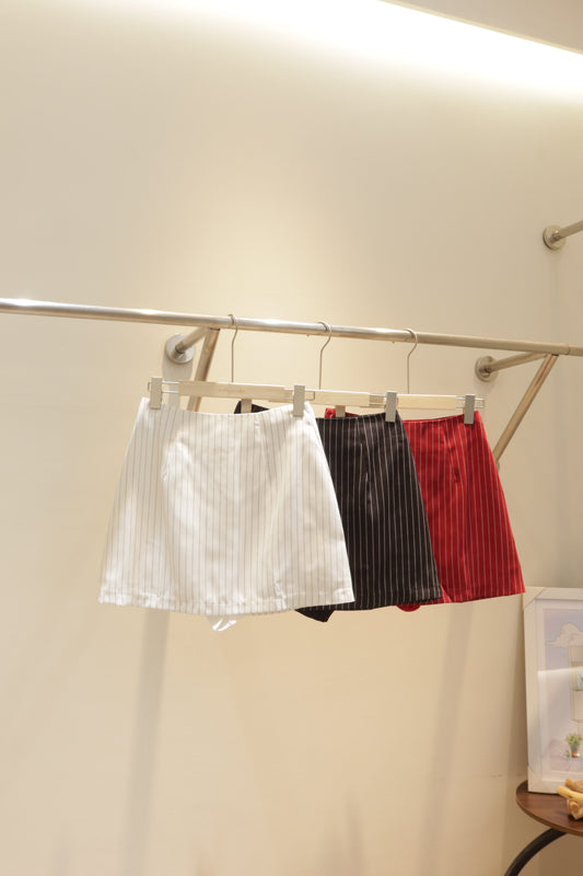 Striped pencil skirt
