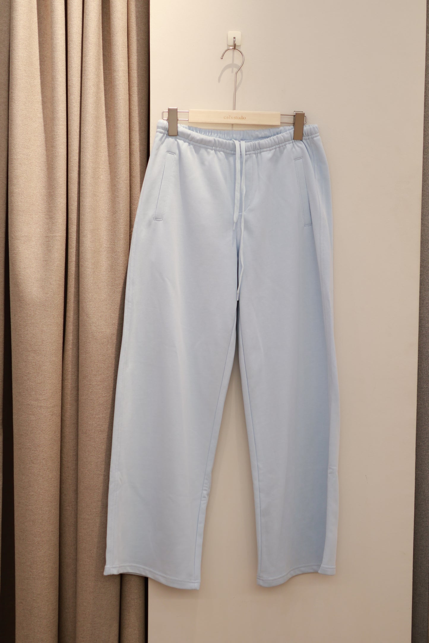 NEW IN STRAIGHT-LEG SWEATPANTS