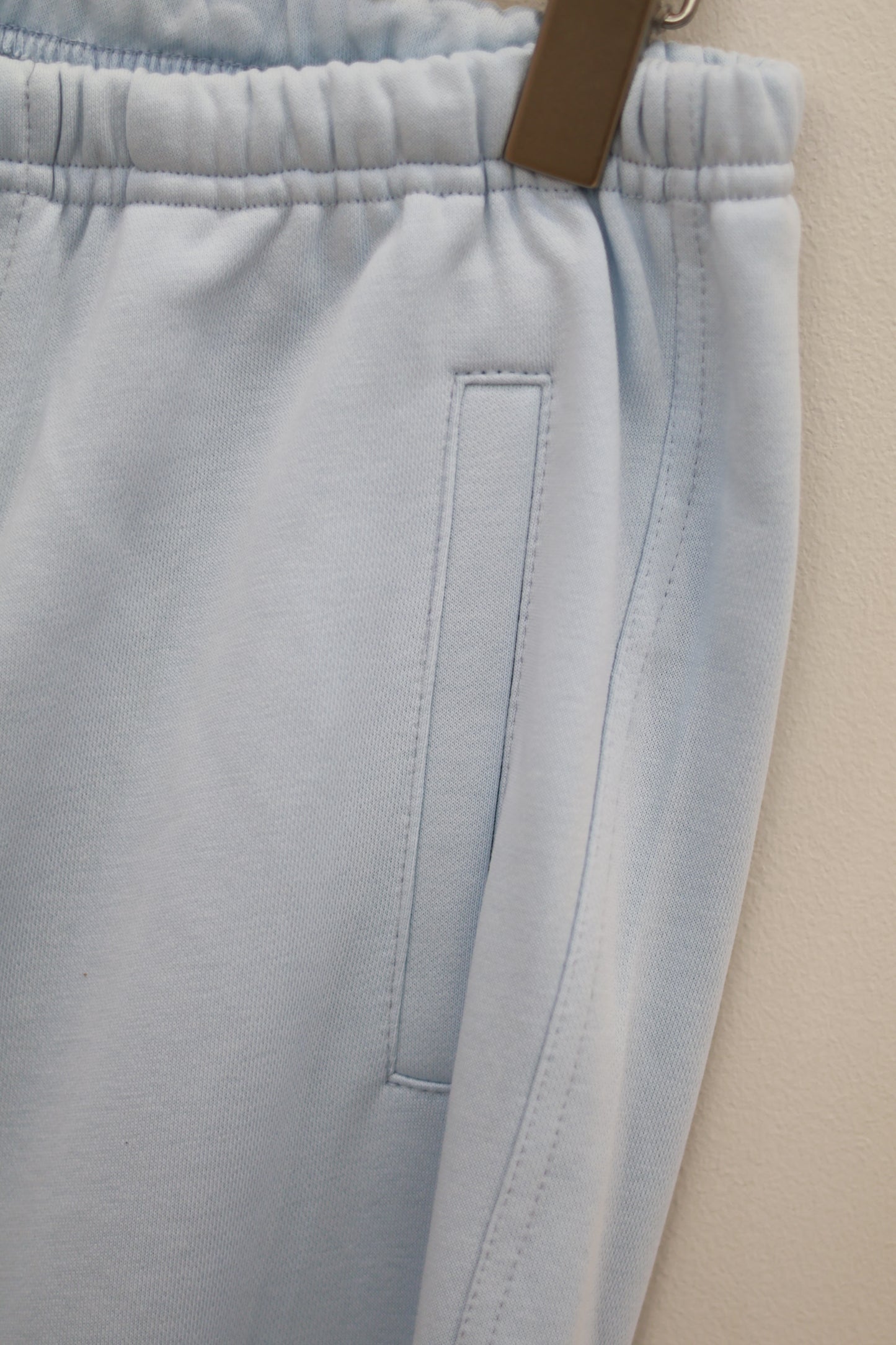 NEW IN STRAIGHT-LEG SWEATPANTS