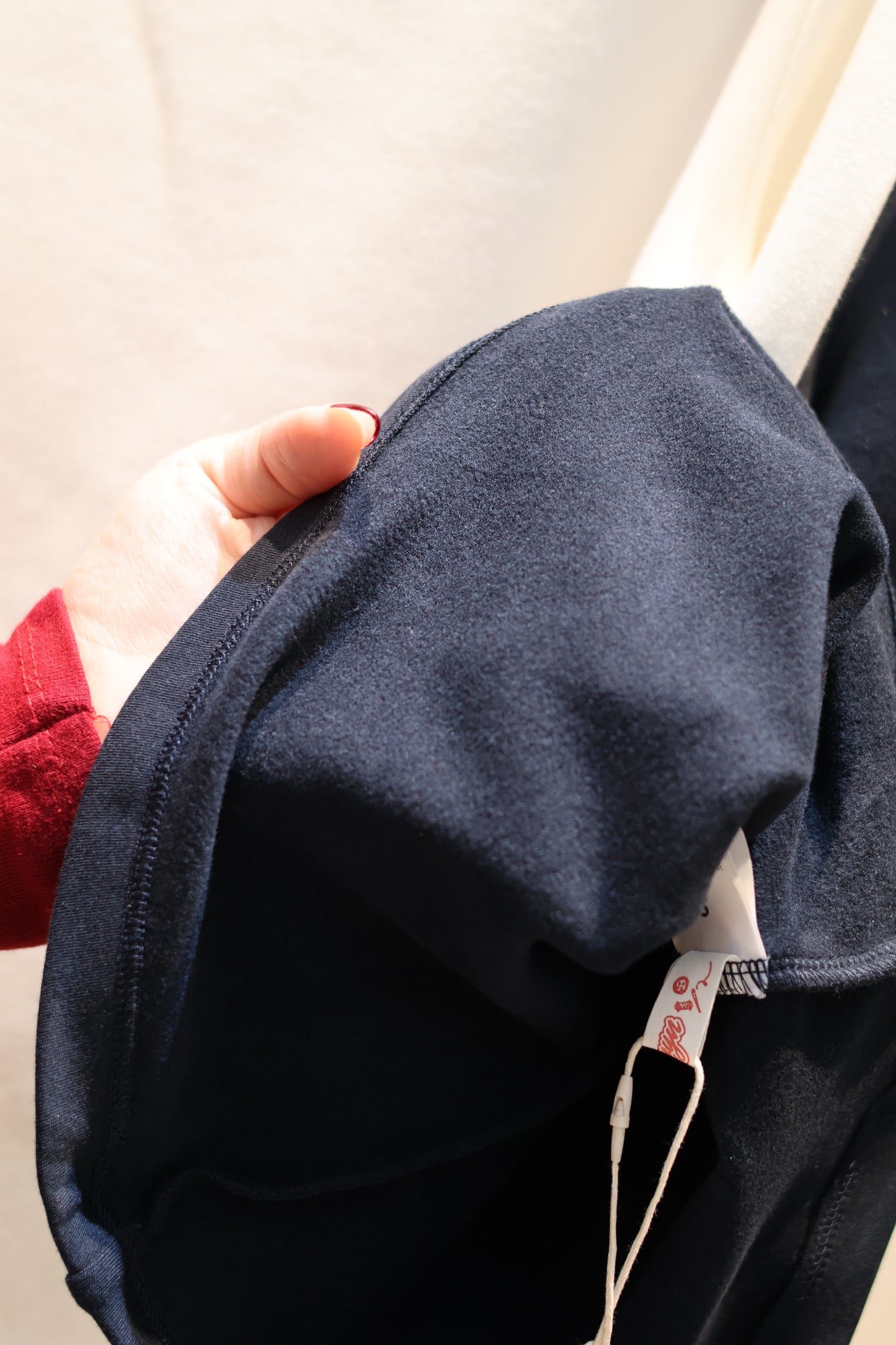 Open neck SOFT long sleeve