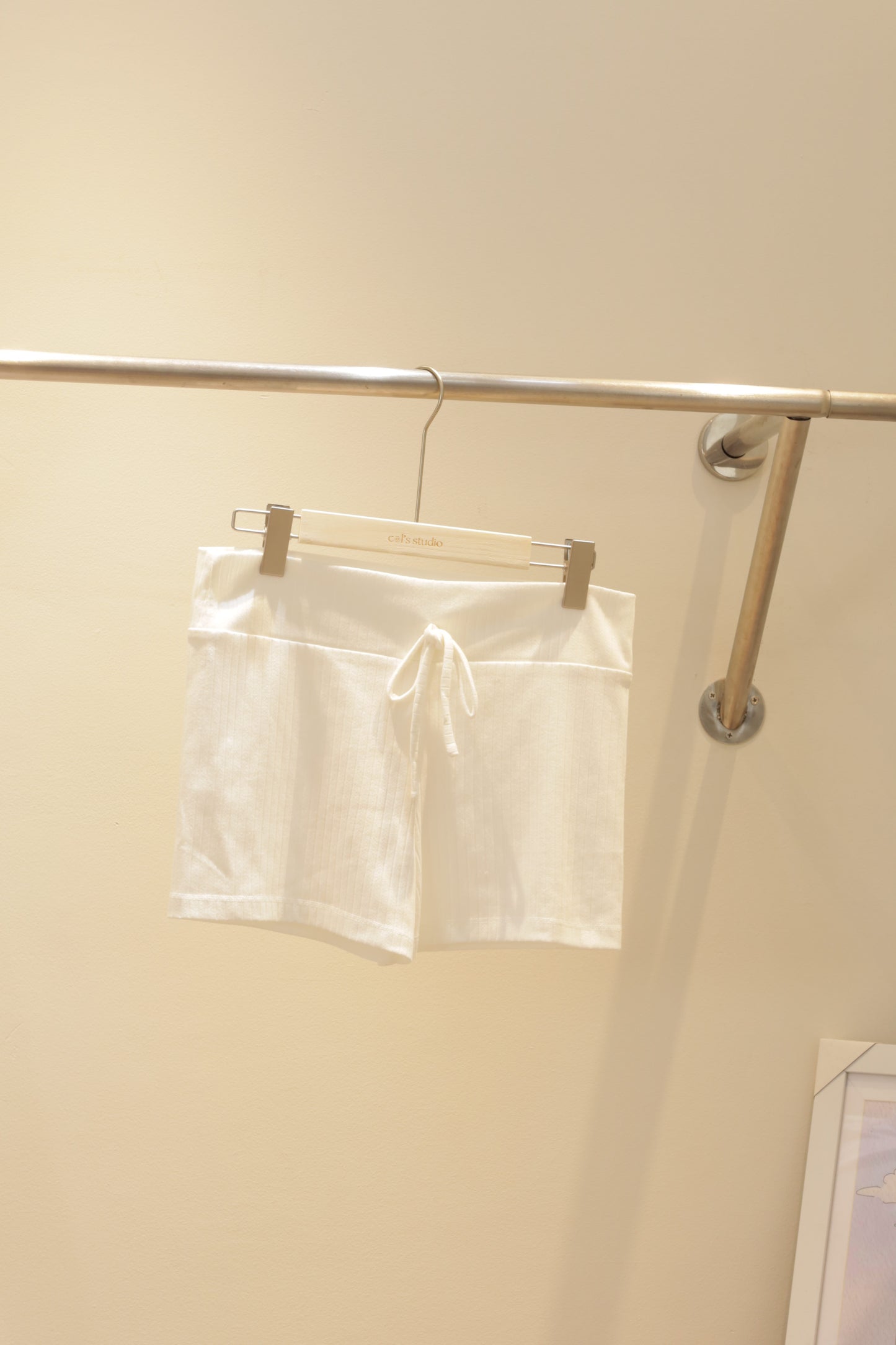 Knitted white shorts