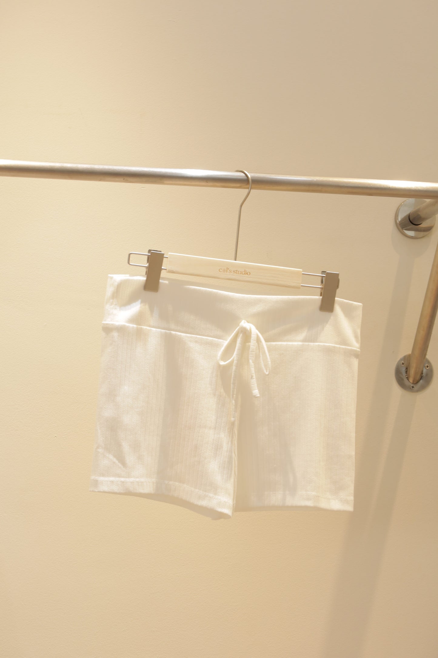 Knitted white shorts