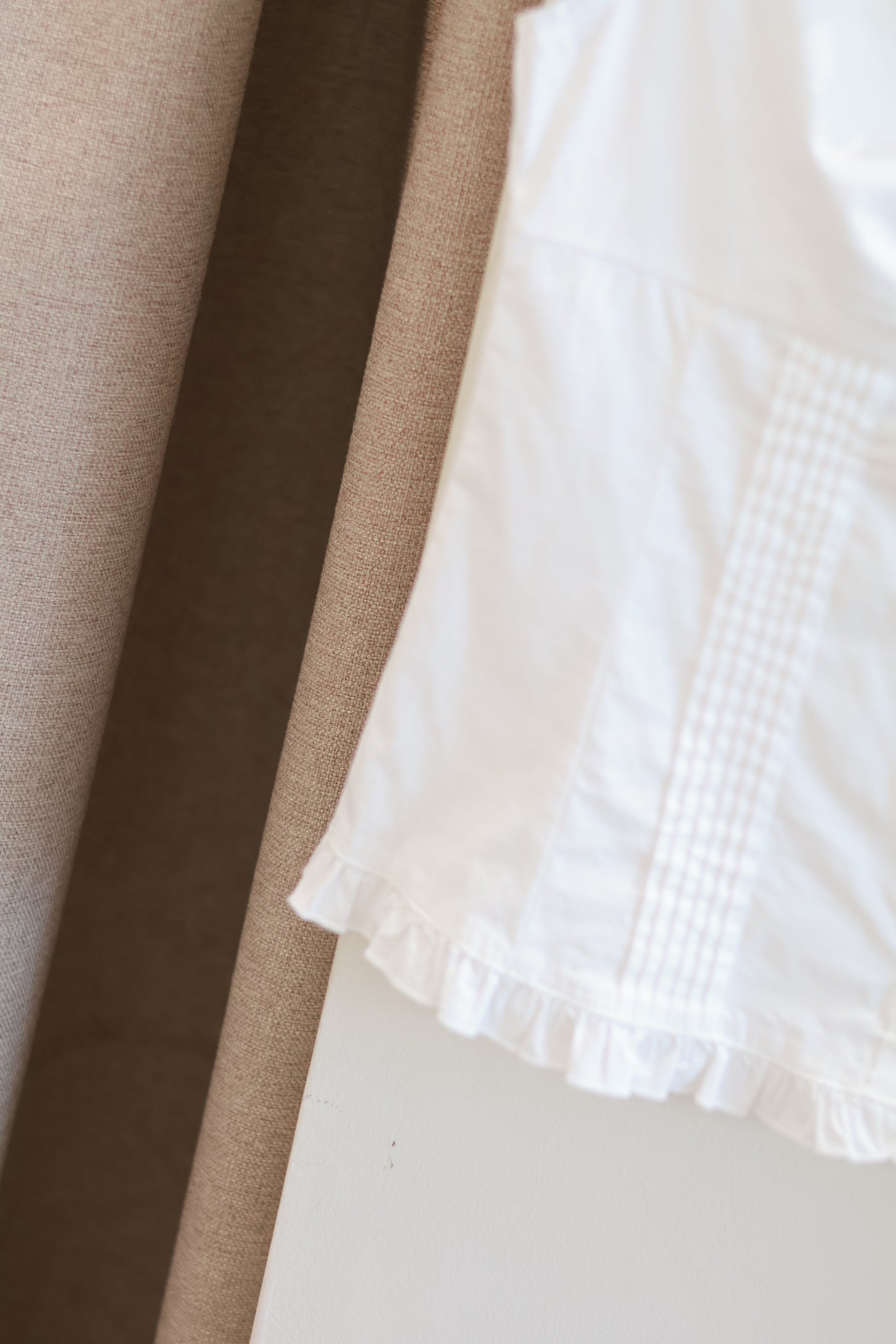 BRANDY WHITE ELENA TOP