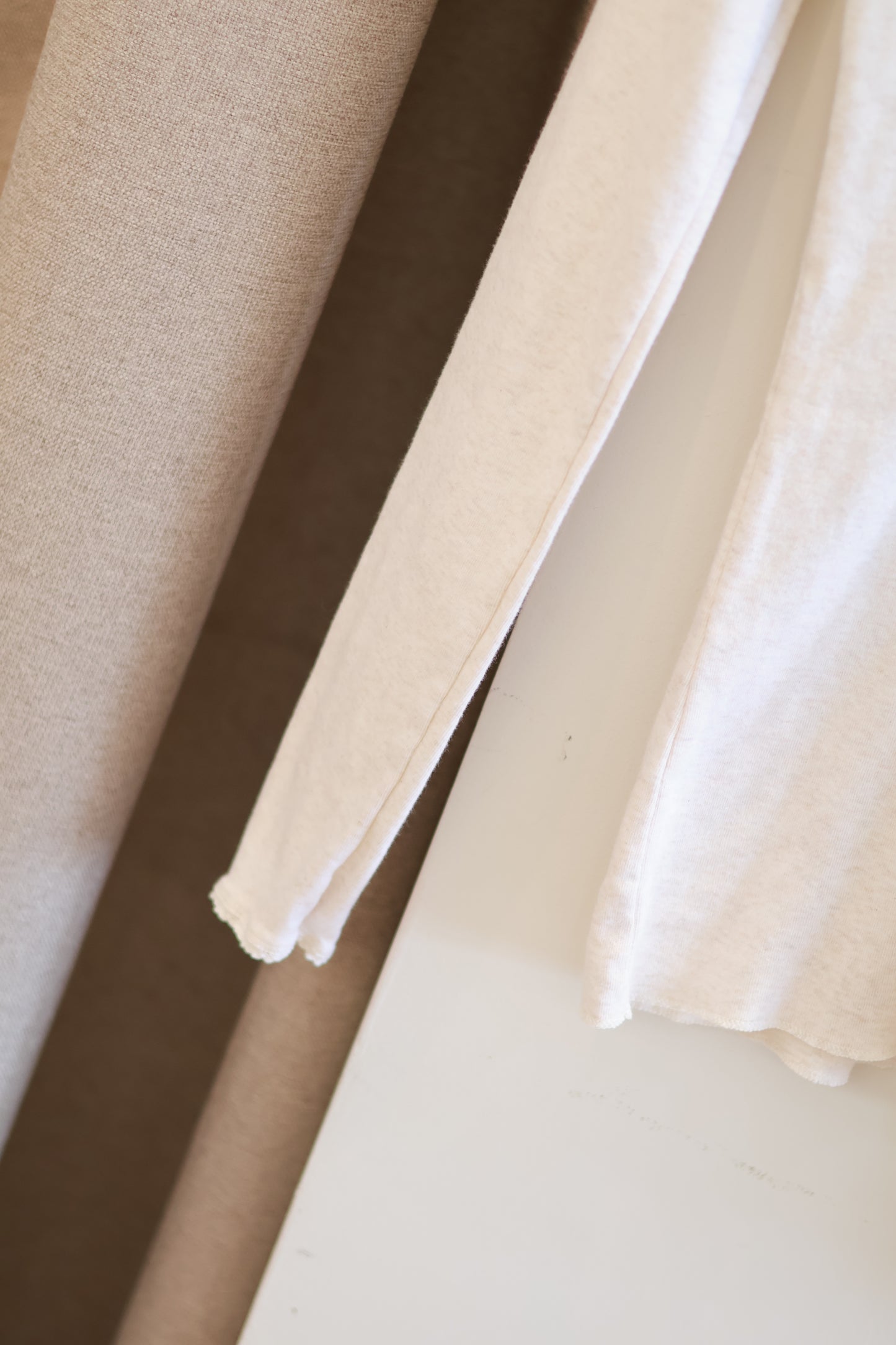 BRANDY BEIGE LONG SLEEVE LACE DETAIL