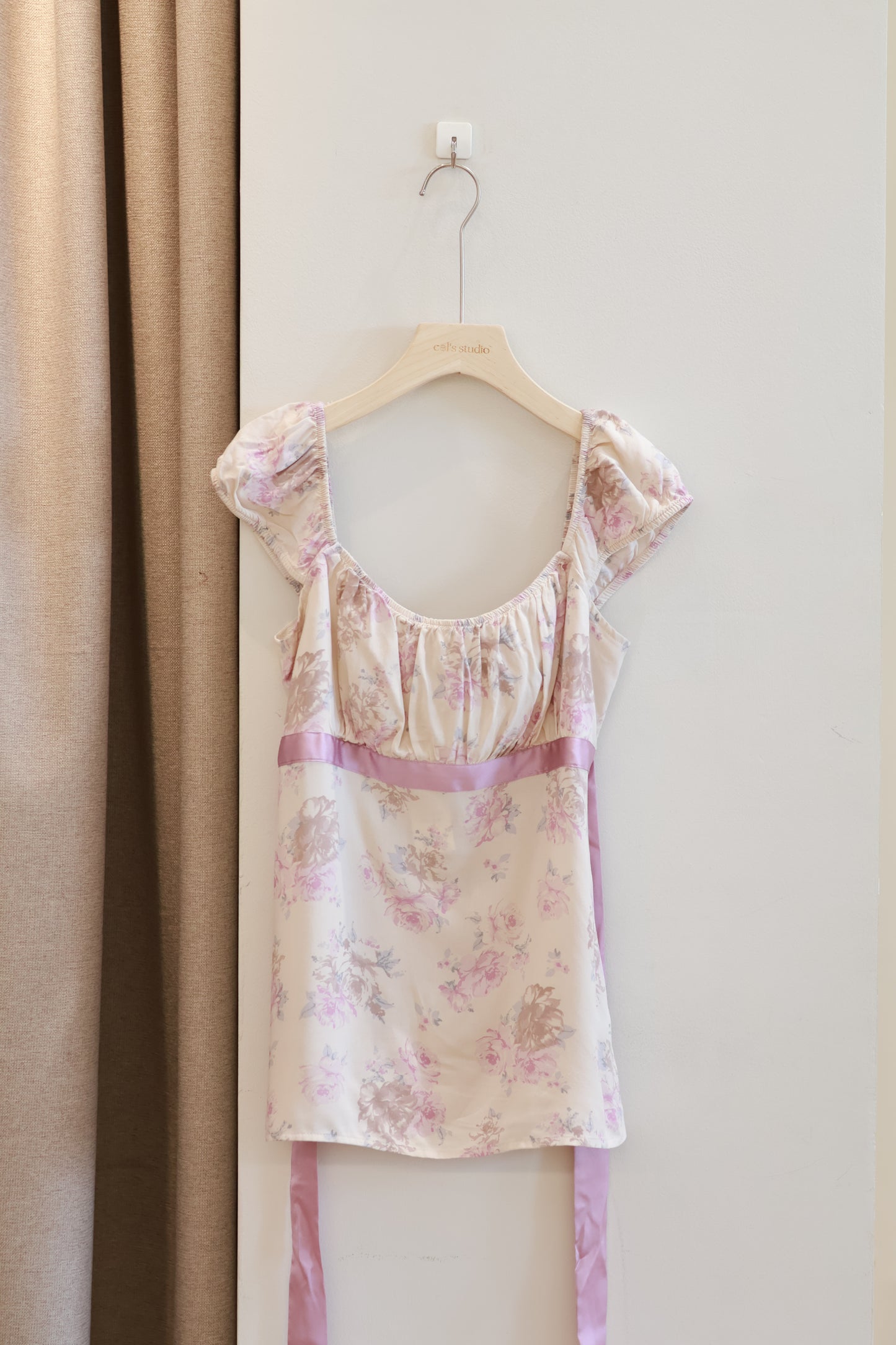 HOLLISTER Easy Satin Tie Babydoll Top
