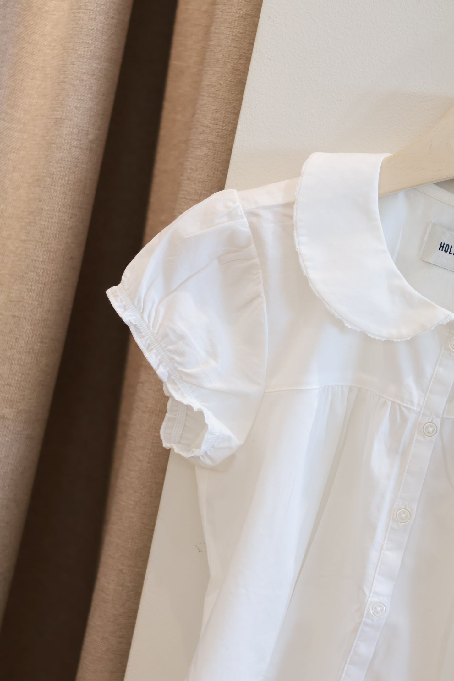 HOLLISTER Stretch Poplin Button Front Shirt