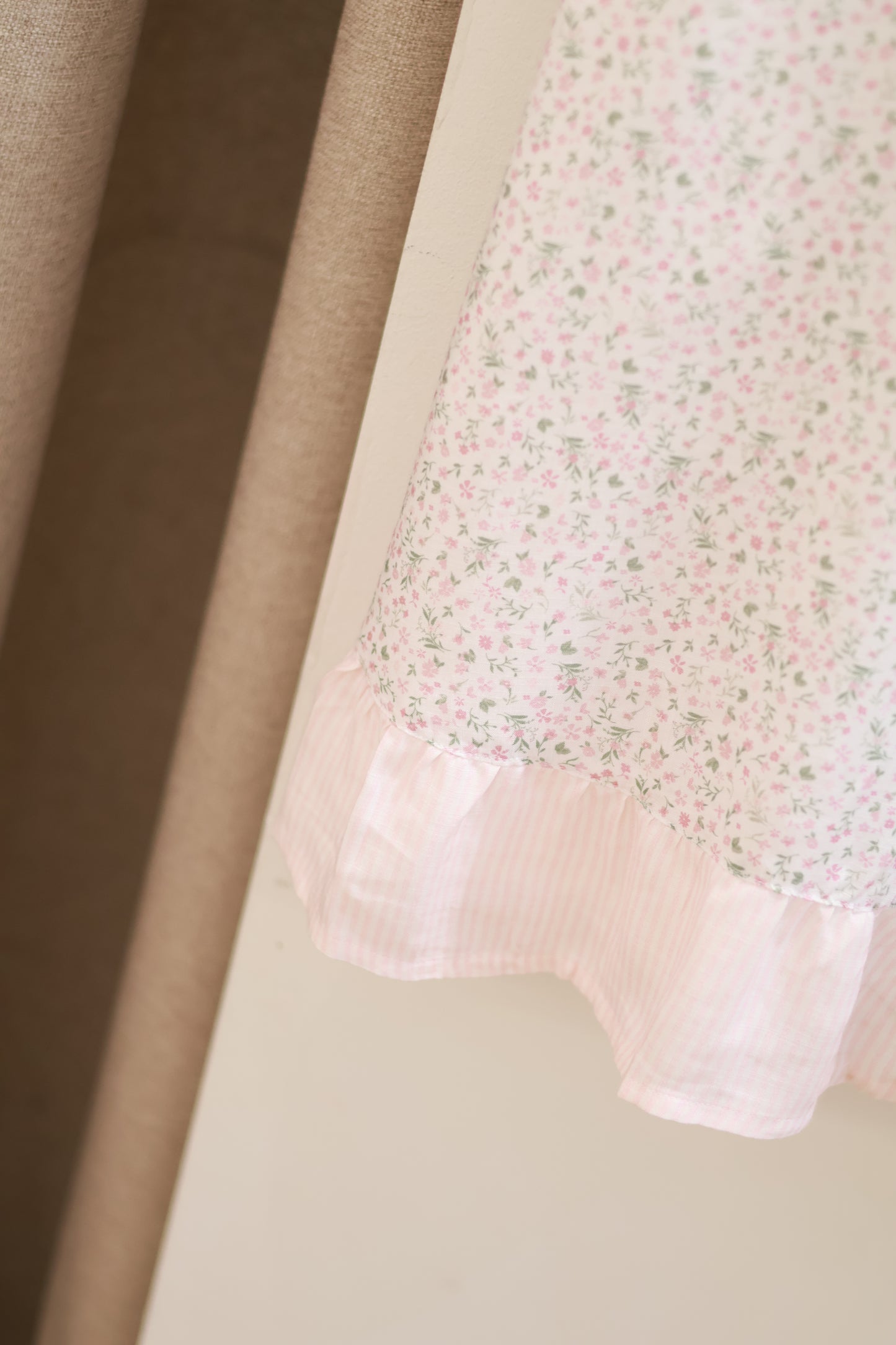 HOLLISTER Cap Sleeve Babydoll Mini Dress
