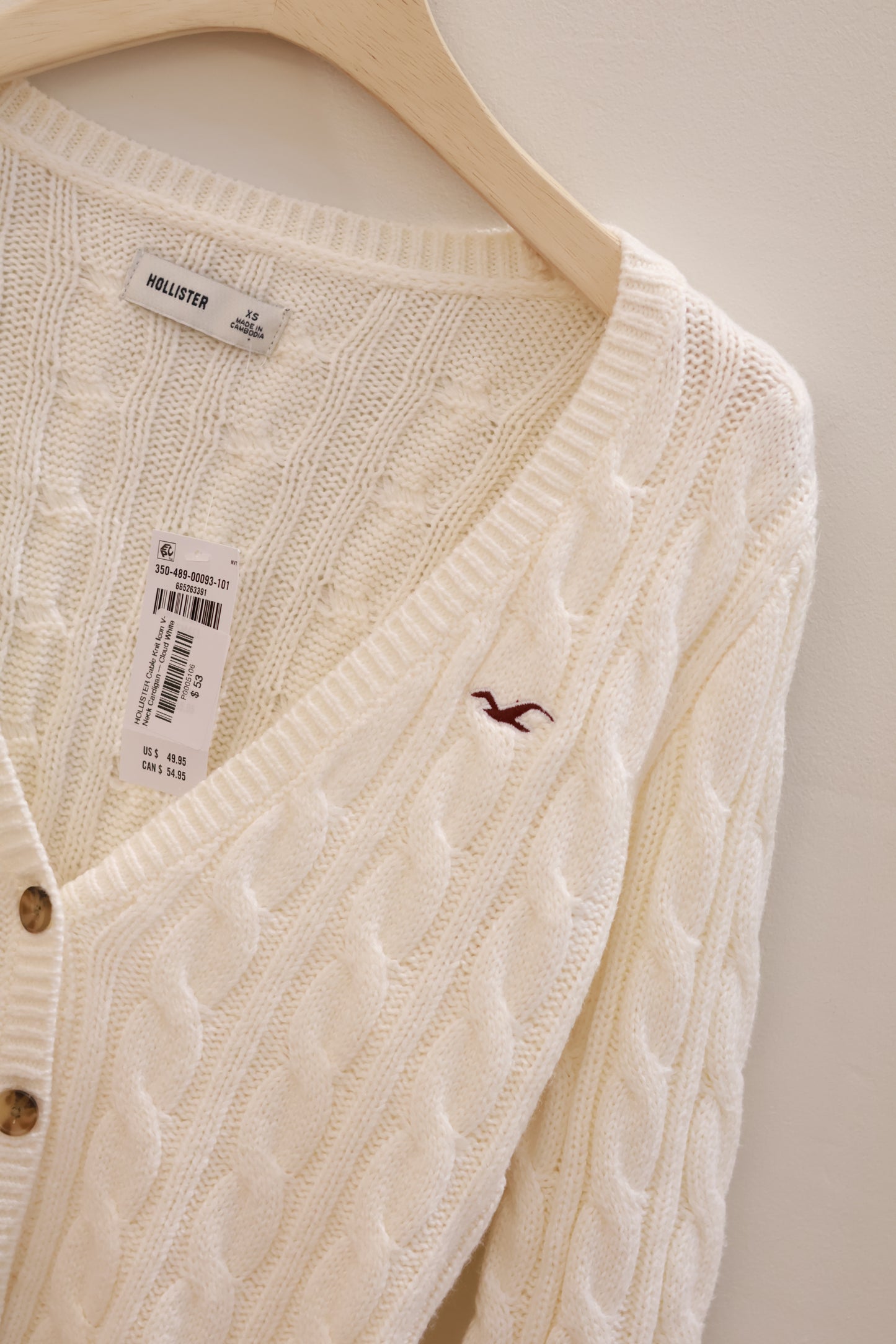 HOLLISTER Cable Knit Icon V-Neck Cardigan — Light Lilac