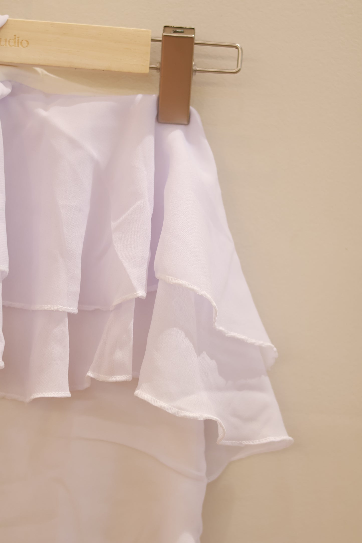 MAISON CHER Frill Halter