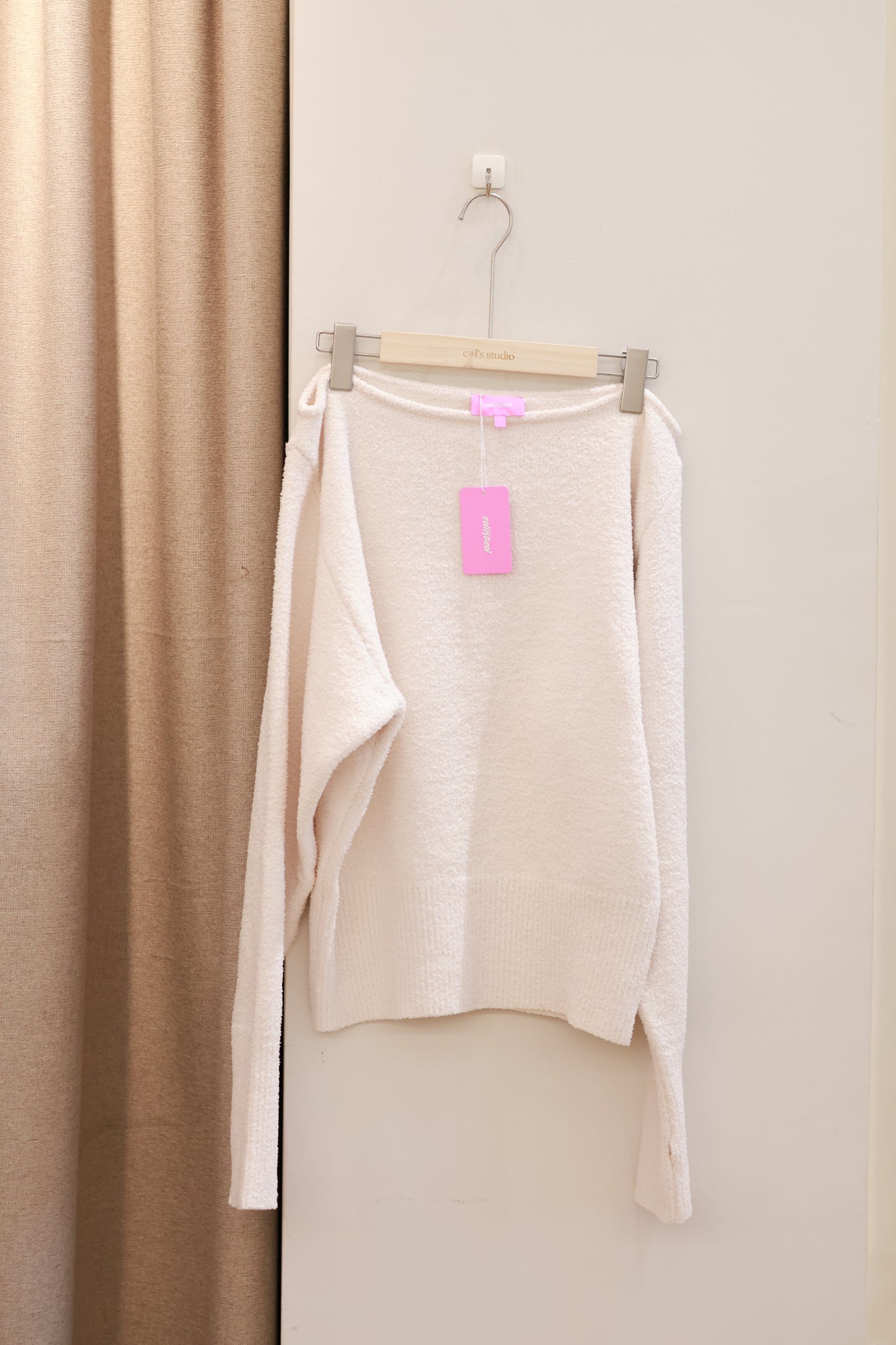 Edikted Plush Oversized Asymmetric Sweater