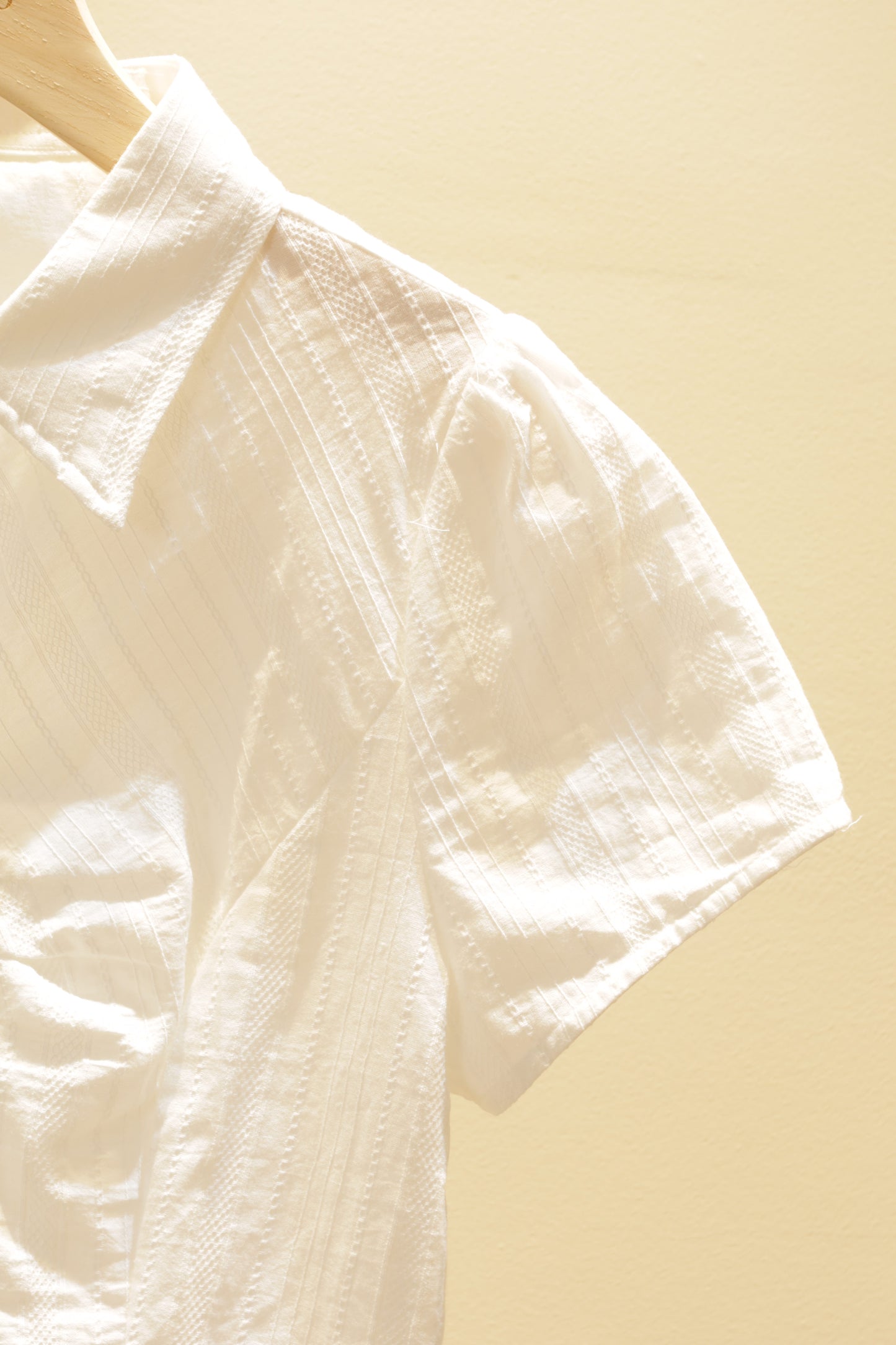 NO white blouse