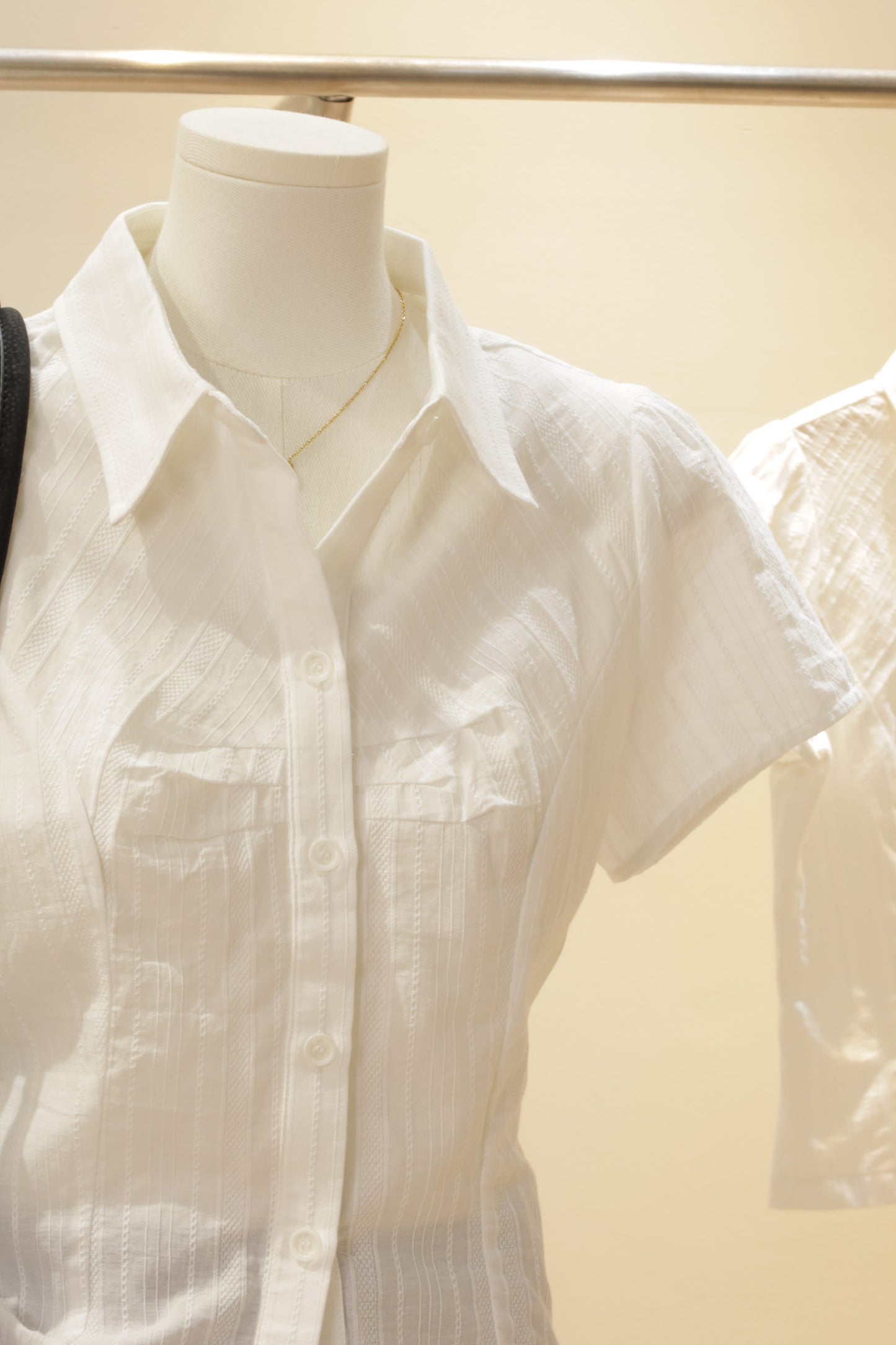 NO white blouse