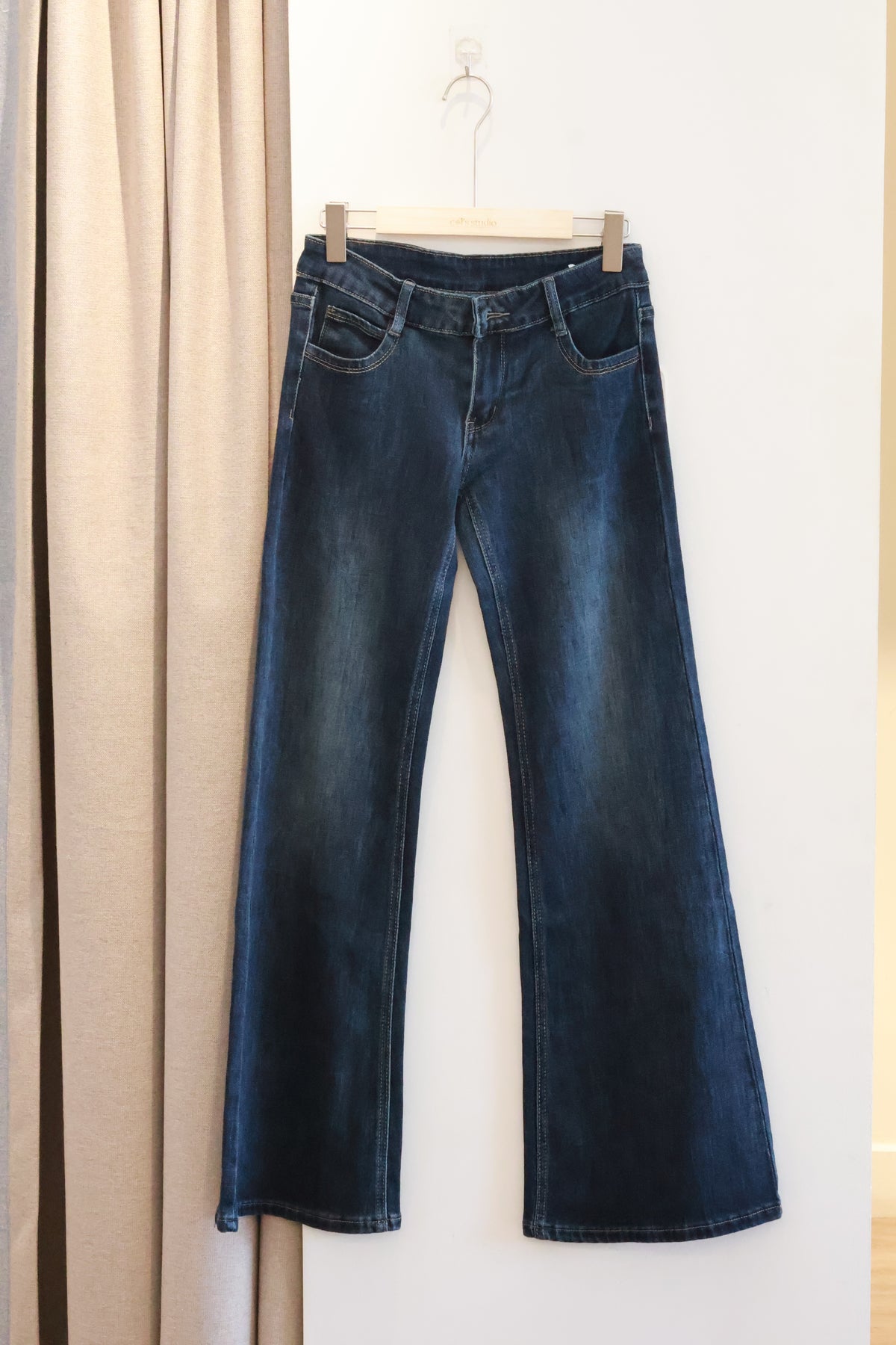 @SOHOT Low Waist Cement Grey Jeans
