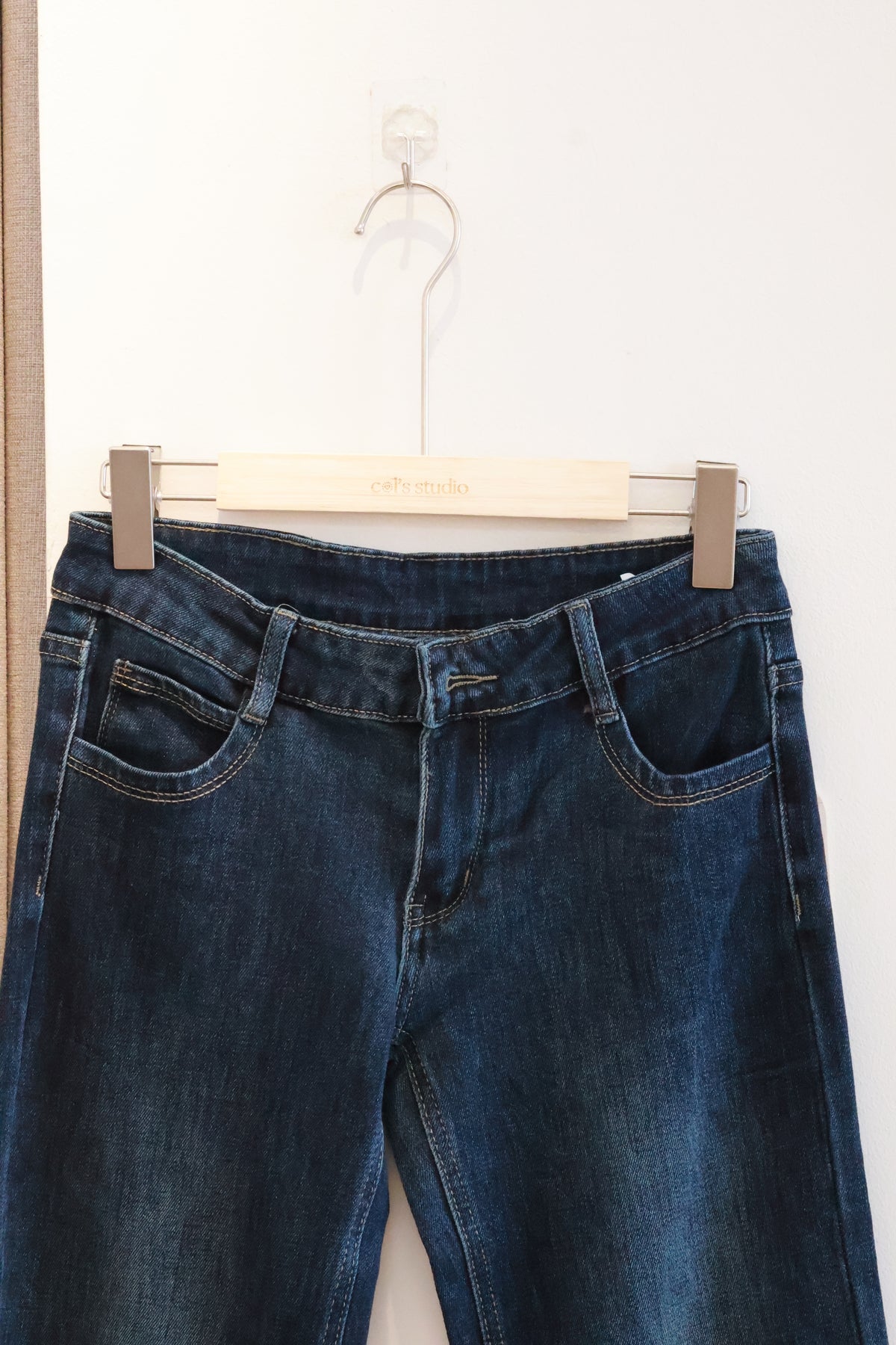 @SOHOT Low Waist Cement Grey Jeans