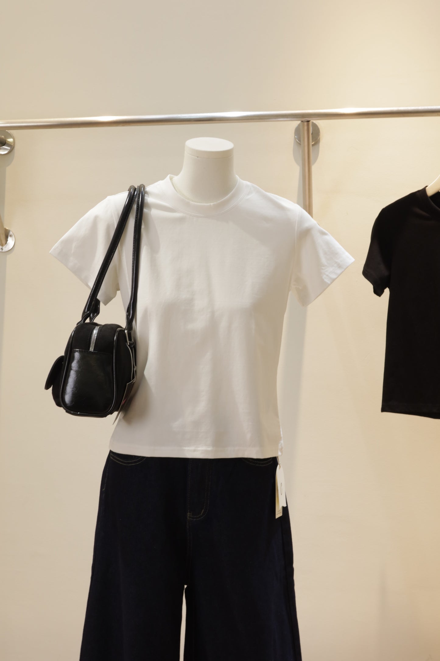 Basic baby tee (NEW)