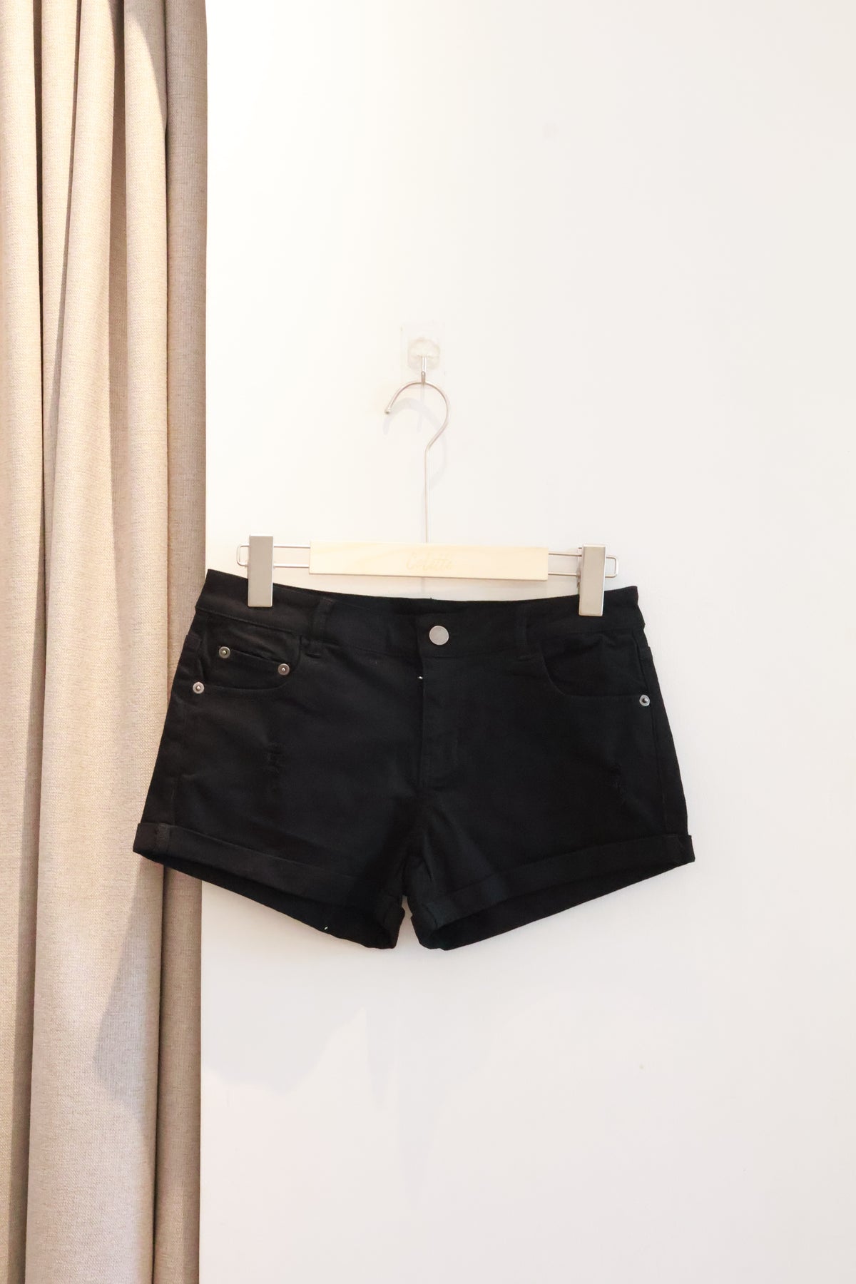AUD Mid-Low Waist Distressed Denim Shorts