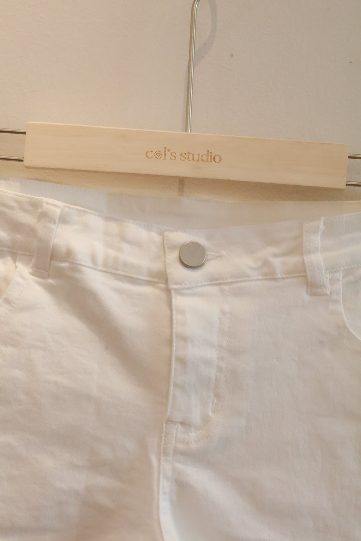 AUD Mid-Low Waist Distressed Denim Shorts