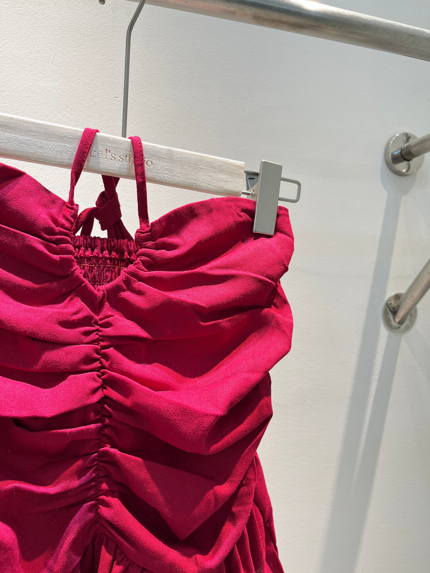 LINEN LIKE HALTER TOP