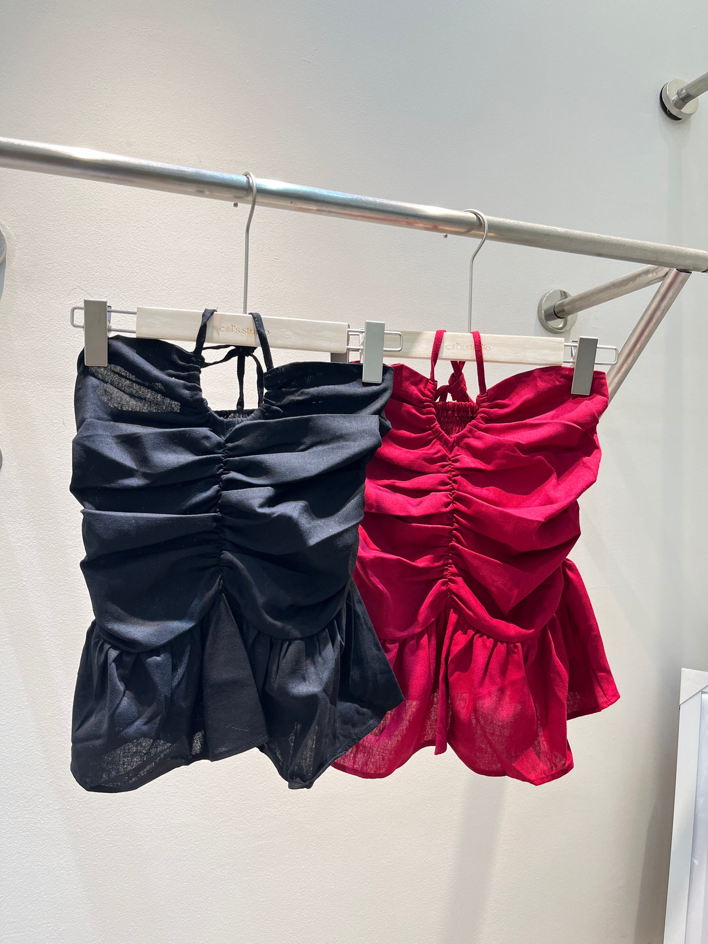 LINEN LIKE HALTER TOP