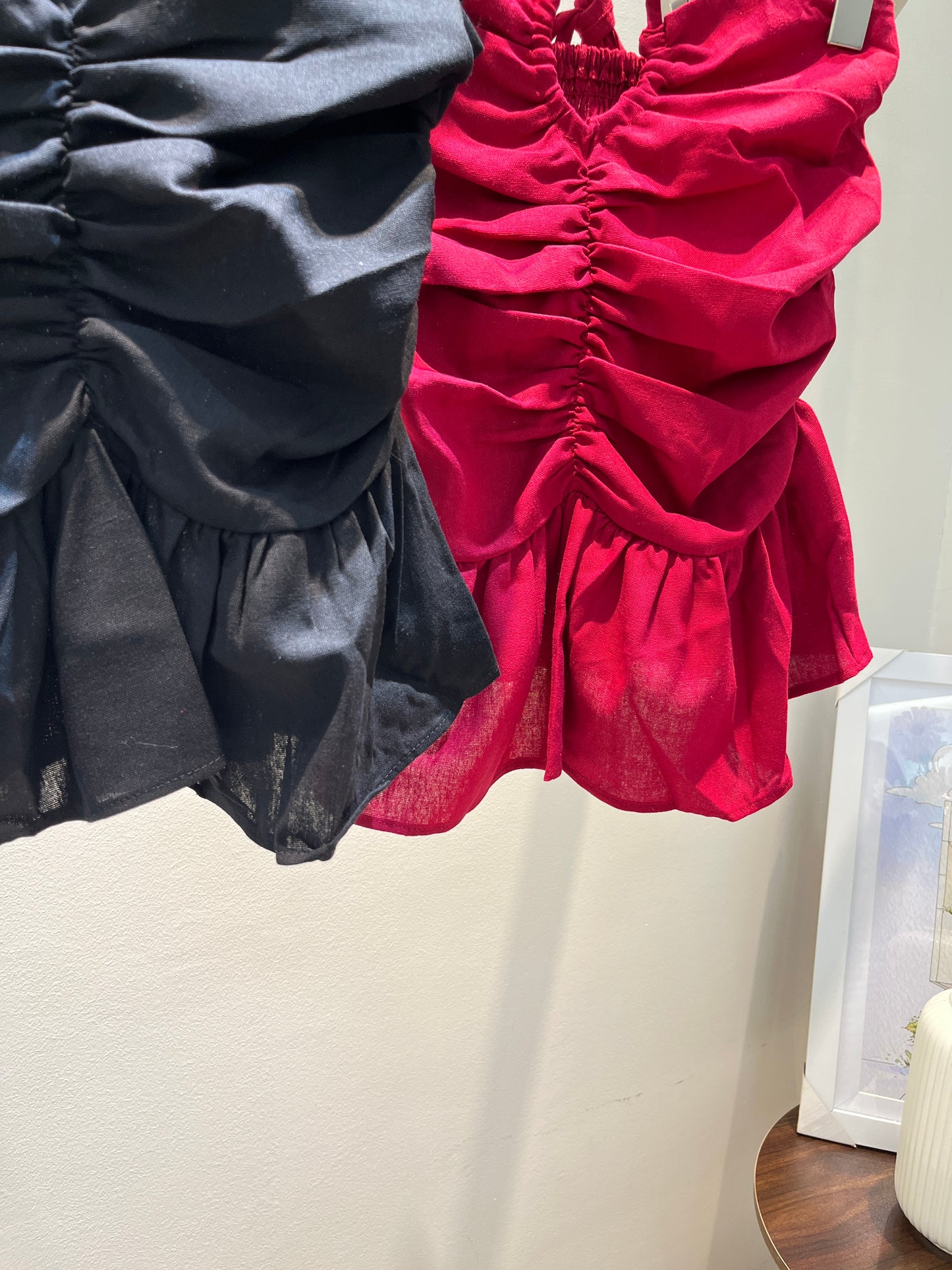 LINEN LIKE HALTER TOP